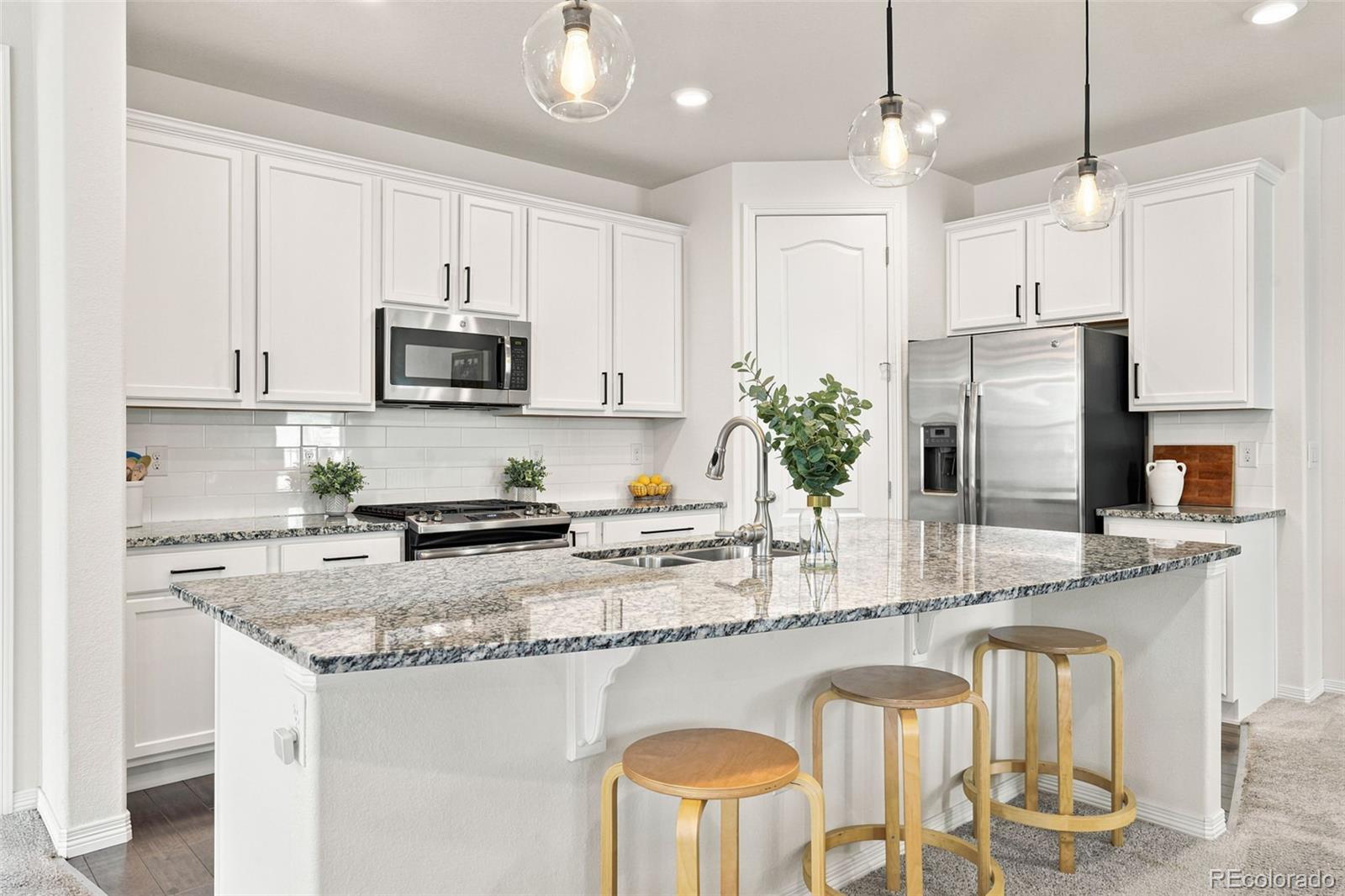 MLS Image #12 for 665  dakota court,erie, Colorado