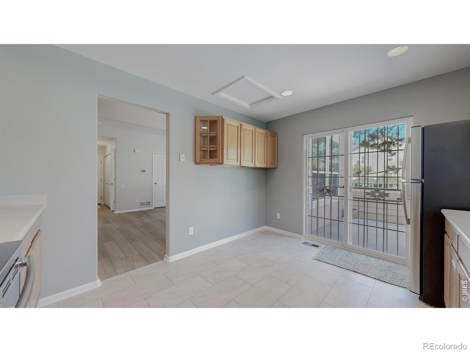 MLS Image #11 for 10112  grove loop a,westminster, Colorado