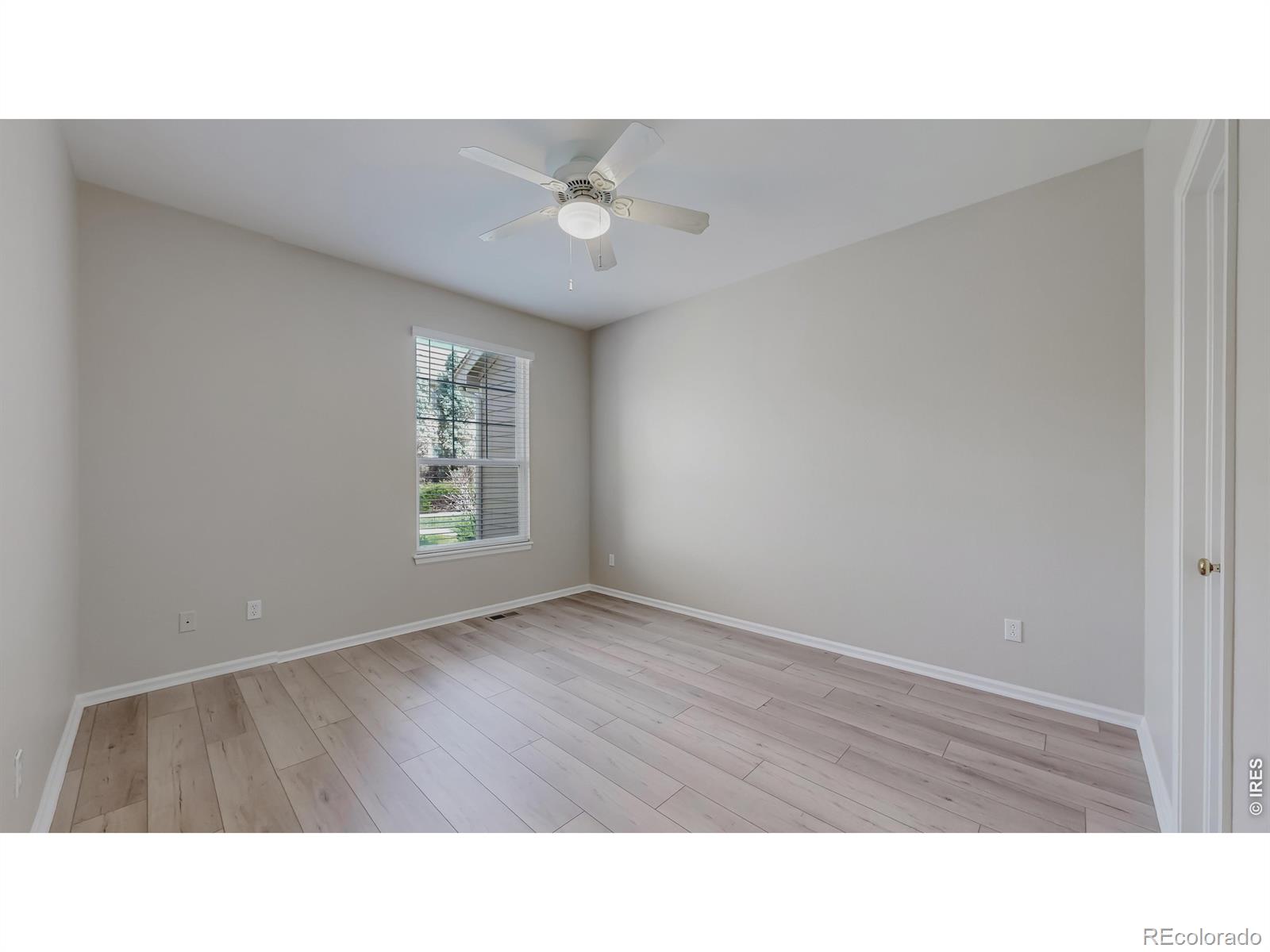 MLS Image #18 for 10112  grove loop a,westminster, Colorado