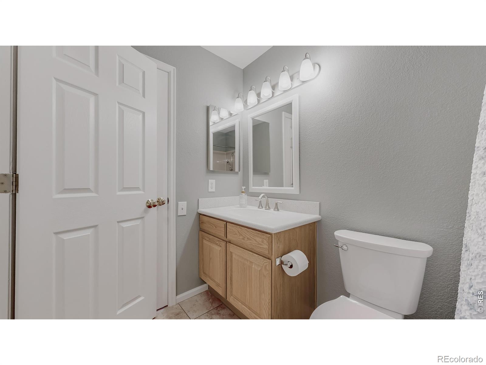 MLS Image #20 for 10112  grove loop a,westminster, Colorado