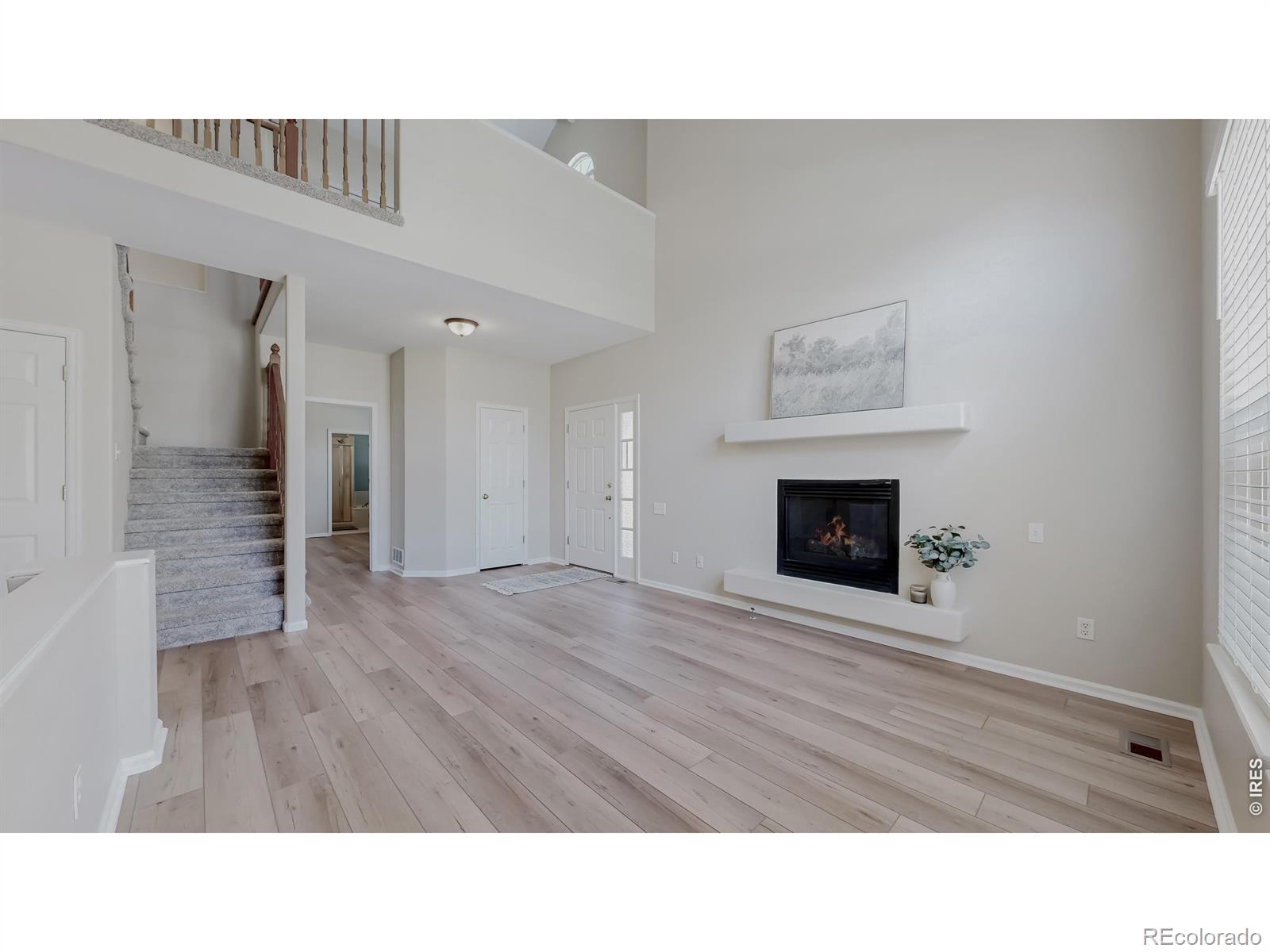 MLS Image #3 for 10112  grove loop a,westminster, Colorado