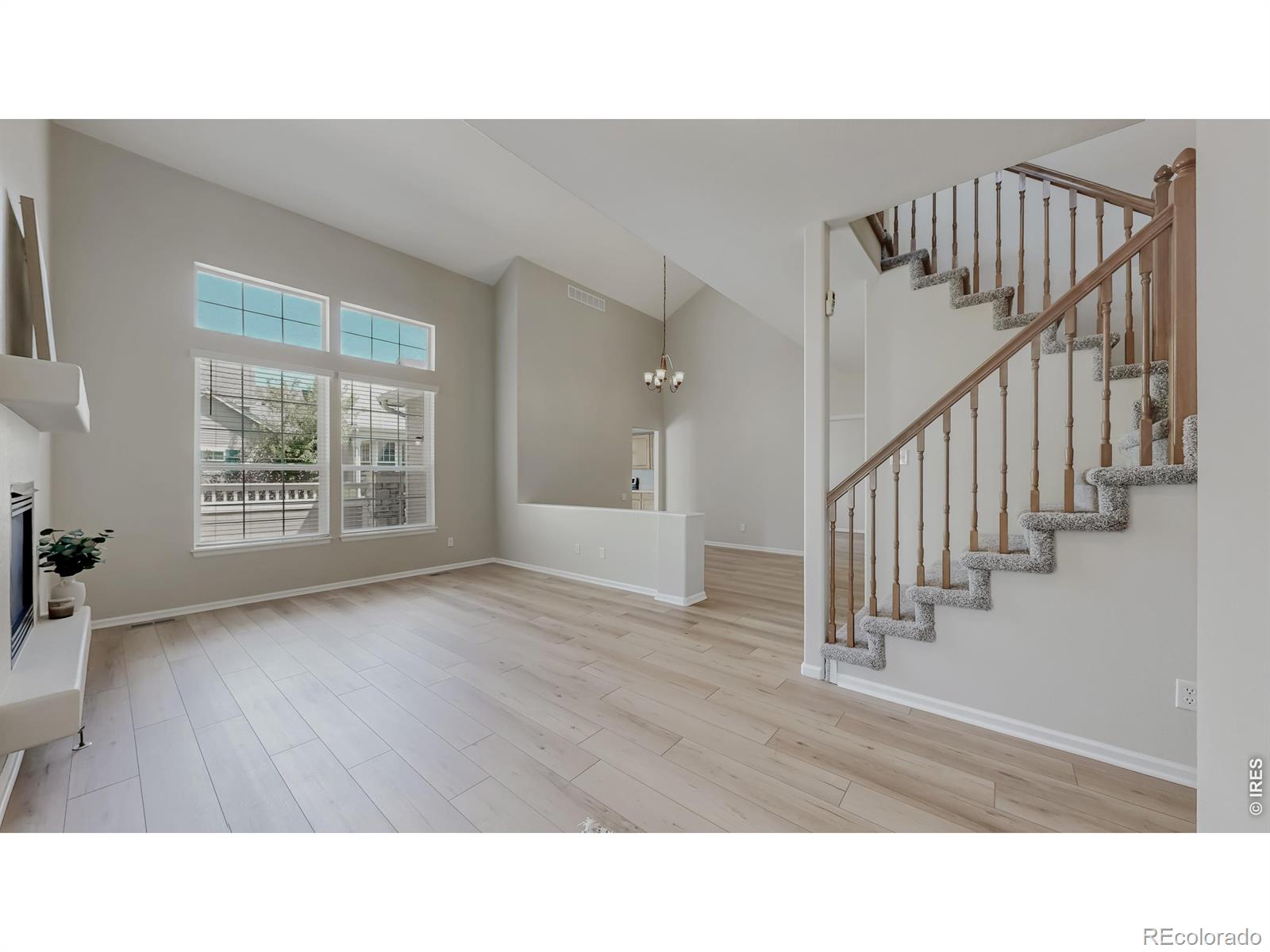 MLS Image #5 for 10112  grove loop a,westminster, Colorado