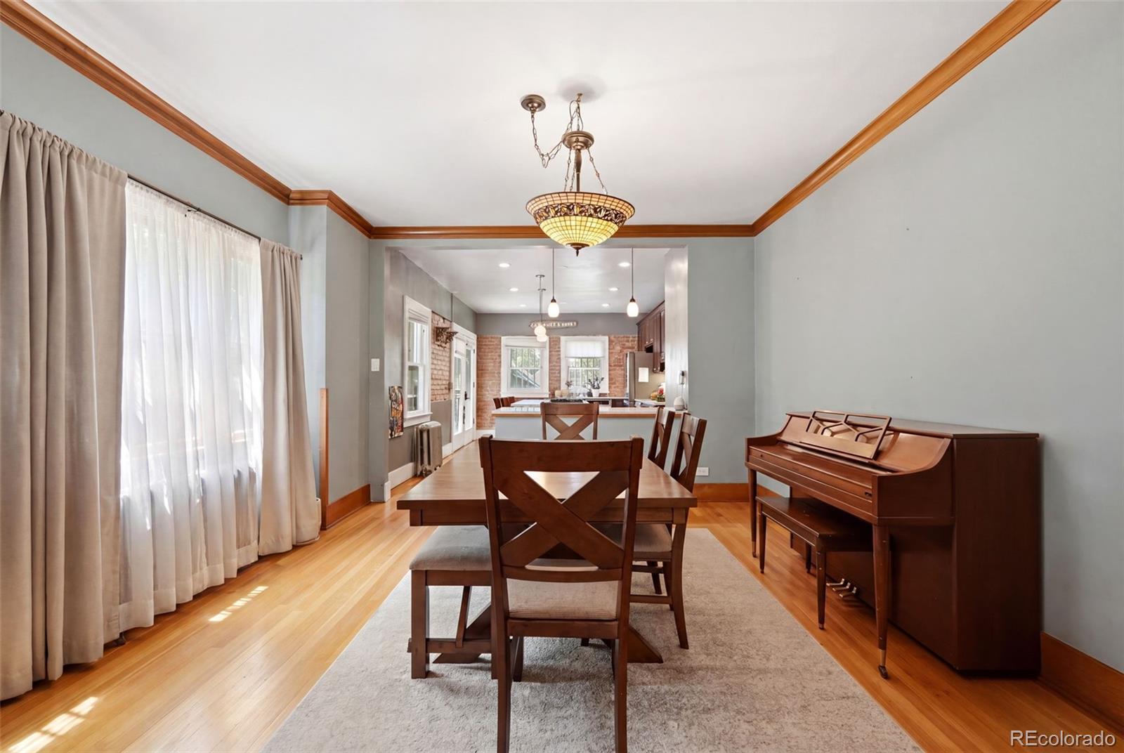 MLS Image #11 for 543 s downing street,denver, Colorado