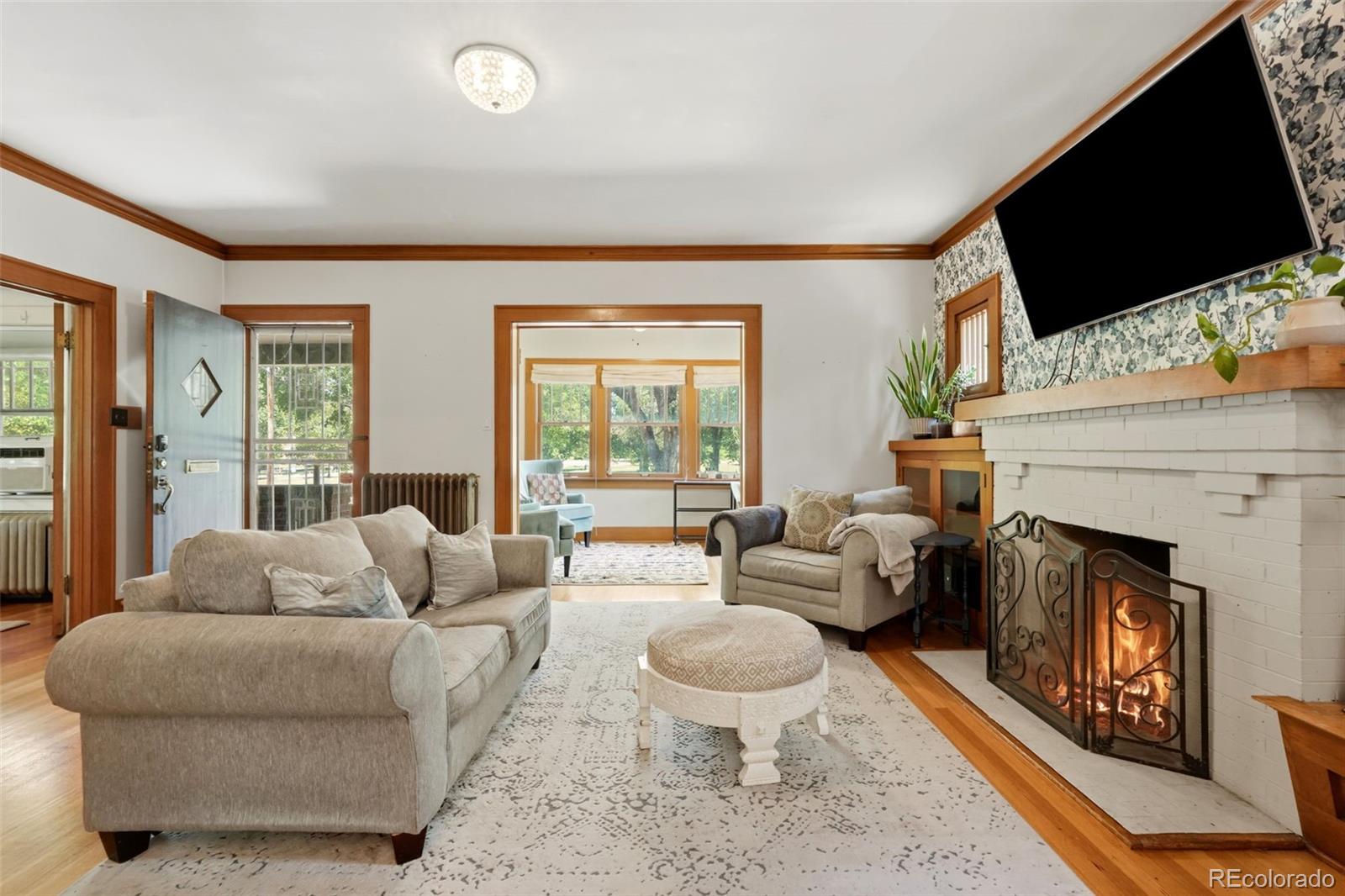 MLS Image #3 for 543 s downing street,denver, Colorado