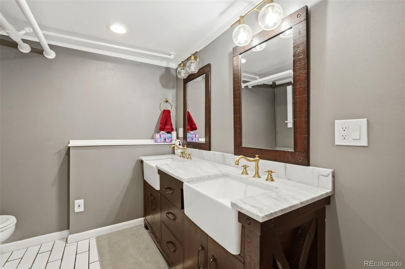 MLS Image #30 for 543 s downing street,denver, Colorado