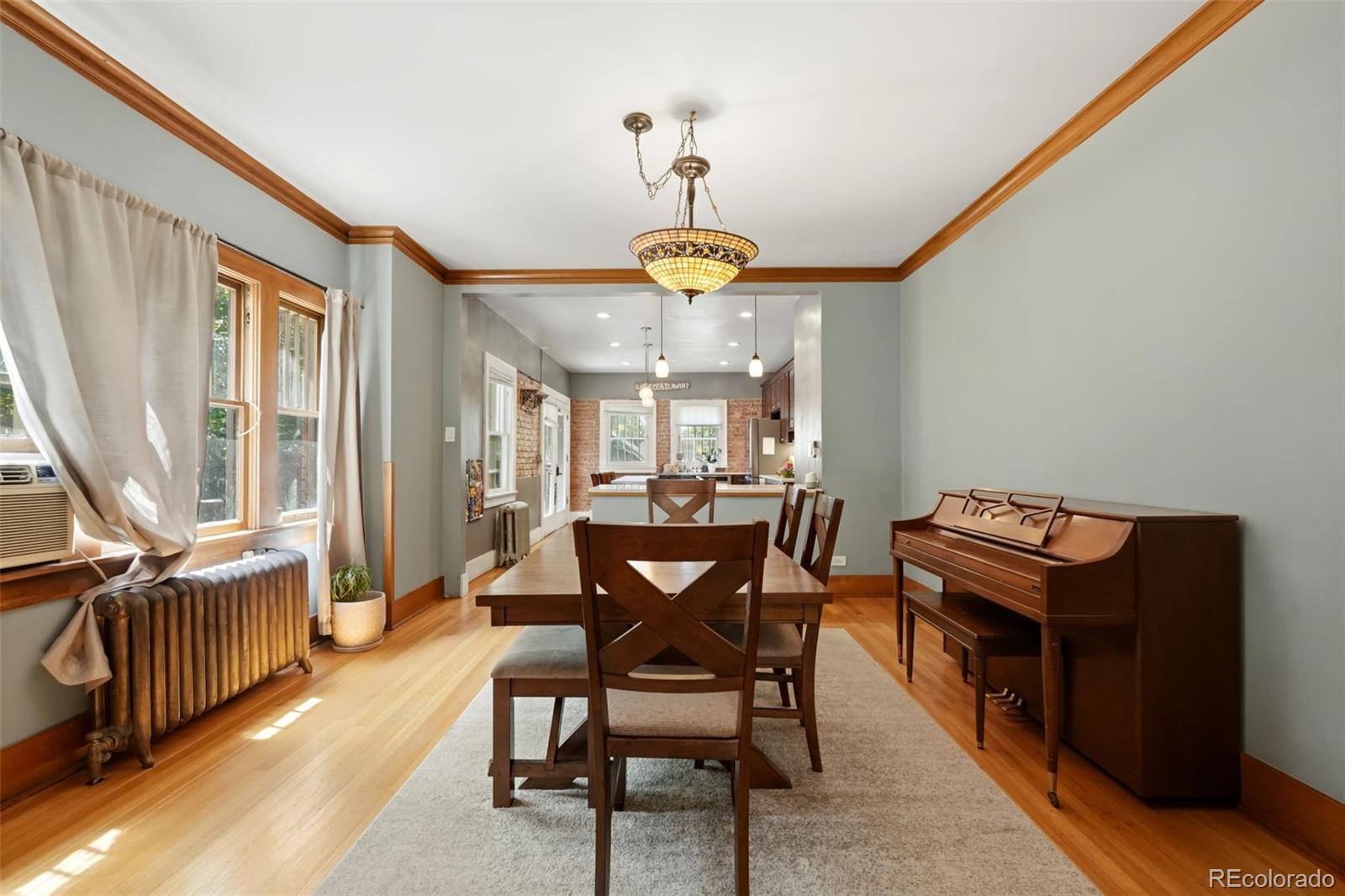 MLS Image #9 for 543 s downing street,denver, Colorado