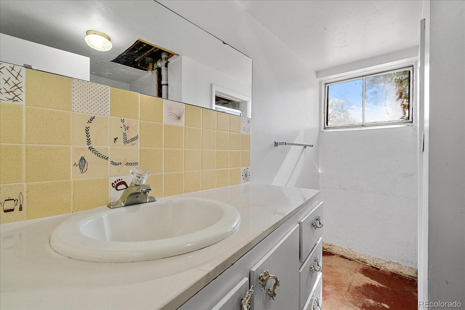 MLS Image #19 for 1010 s eaton street,lakewood, Colorado
