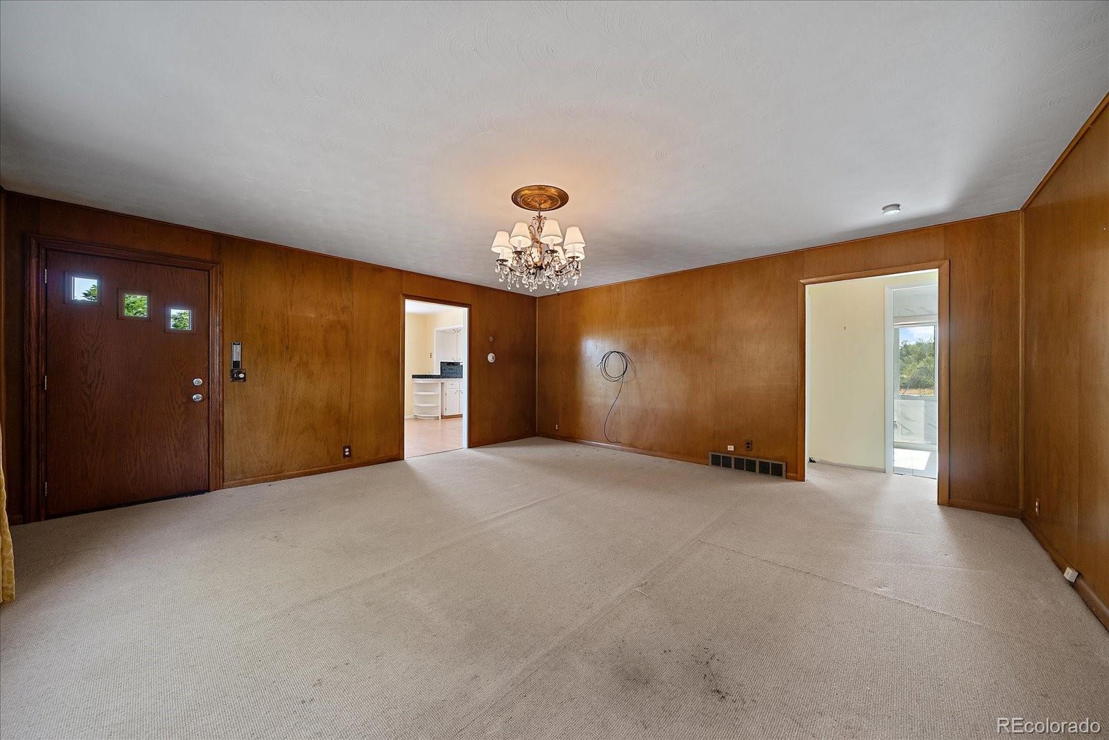 MLS Image #4 for 1010 s eaton street,lakewood, Colorado