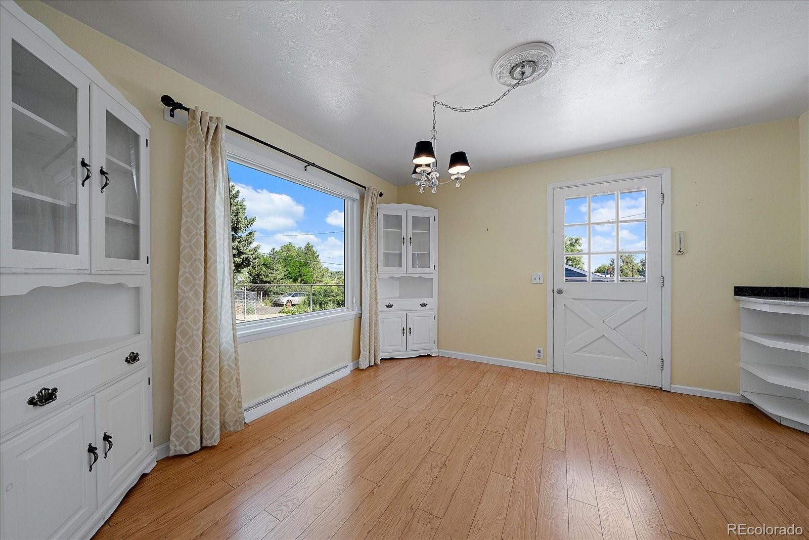 MLS Image #6 for 1010 s eaton street,lakewood, Colorado