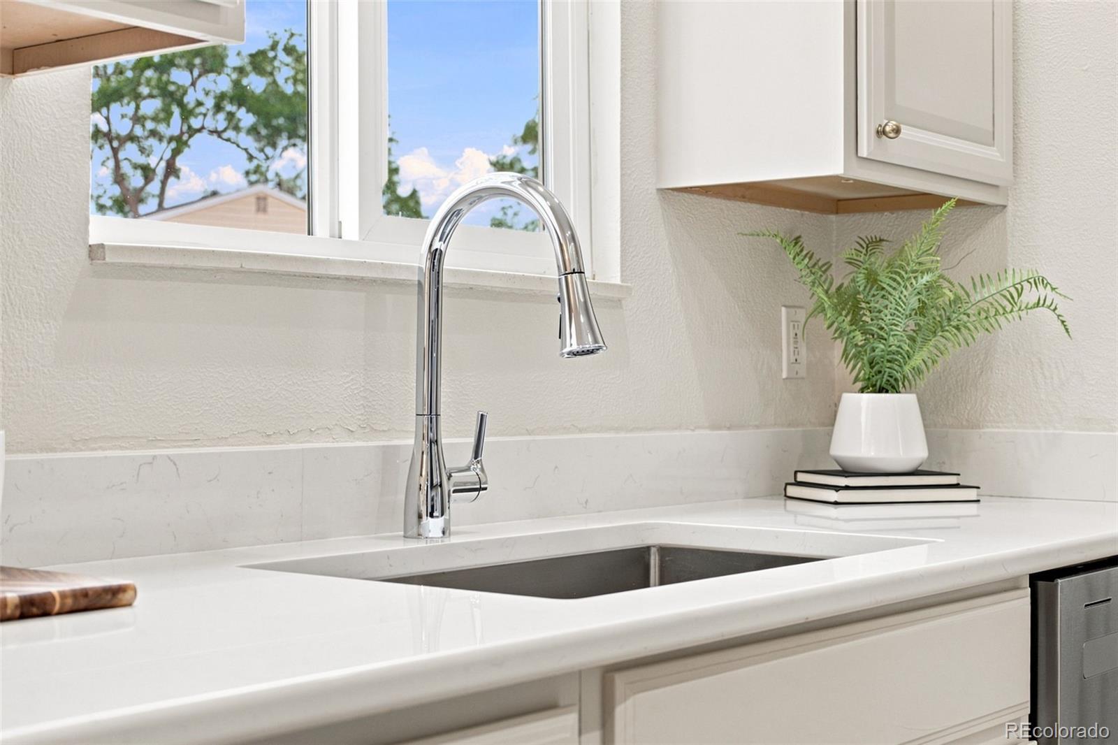 MLS Image #10 for 10745  miller court,broomfield, Colorado