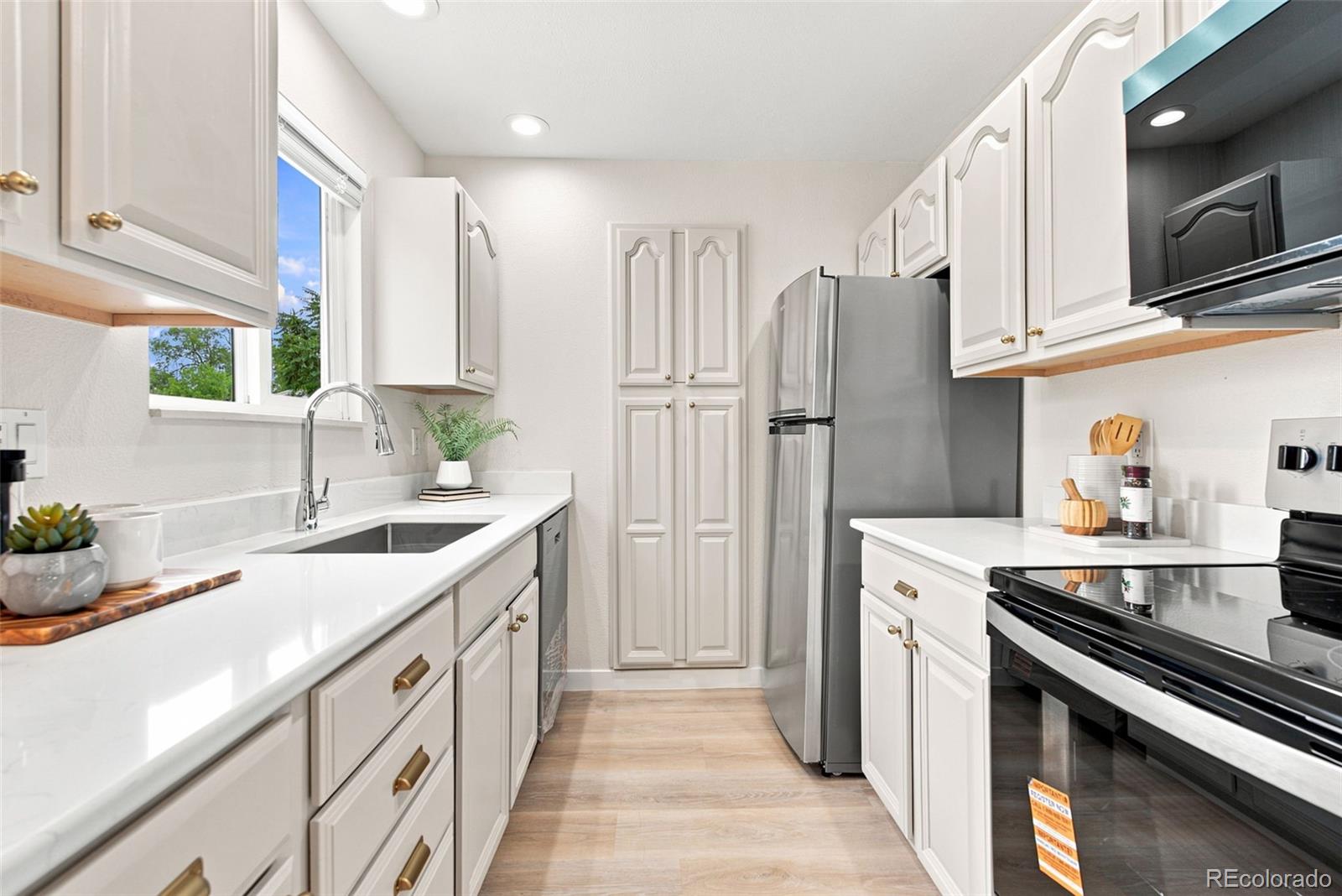 MLS Image #8 for 10745  miller court,broomfield, Colorado