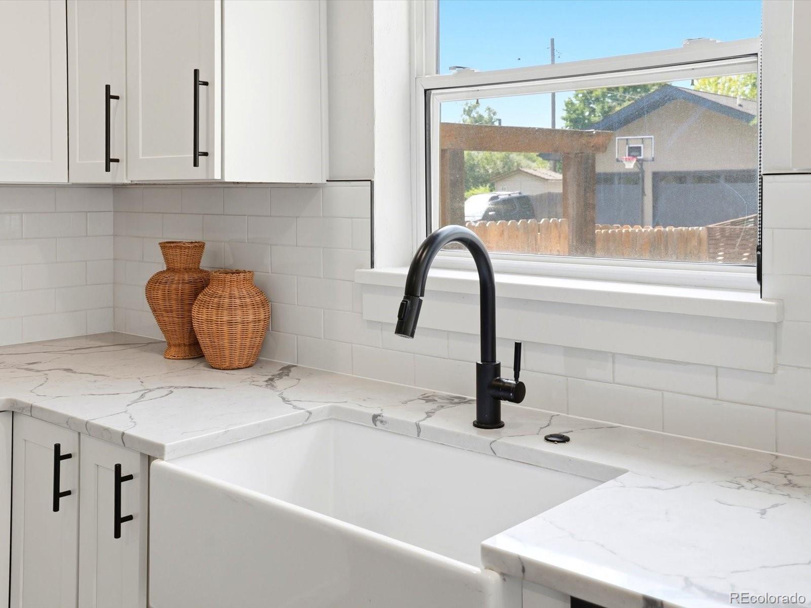 MLS Image #18 for 1200  jasmine street,denver, Colorado