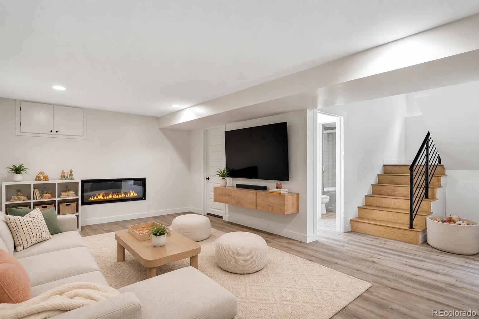 MLS Image #20 for 655 s clarkson street,denver, Colorado