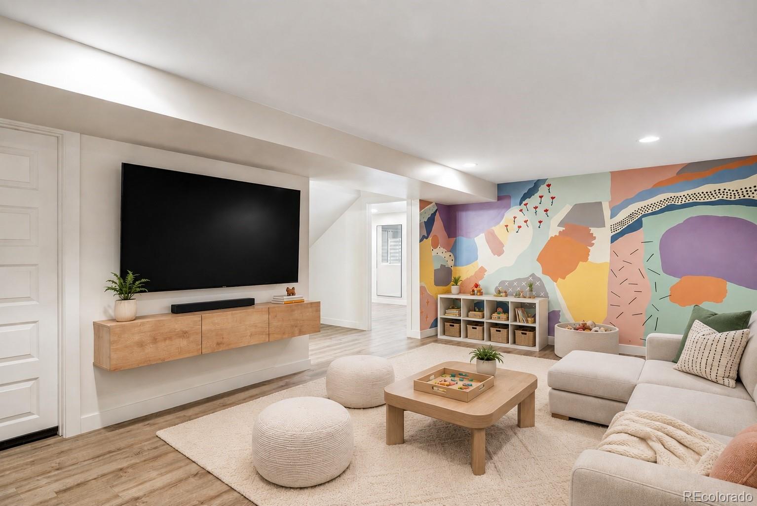 MLS Image #21 for 655 s clarkson street,denver, Colorado
