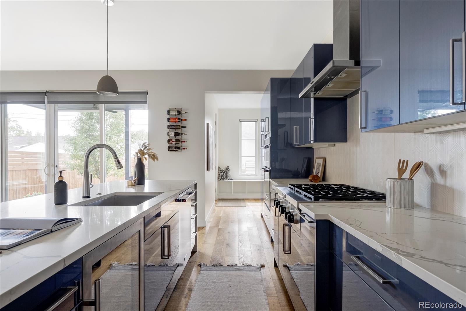 MLS Image #6 for 655 s clarkson street,denver, Colorado