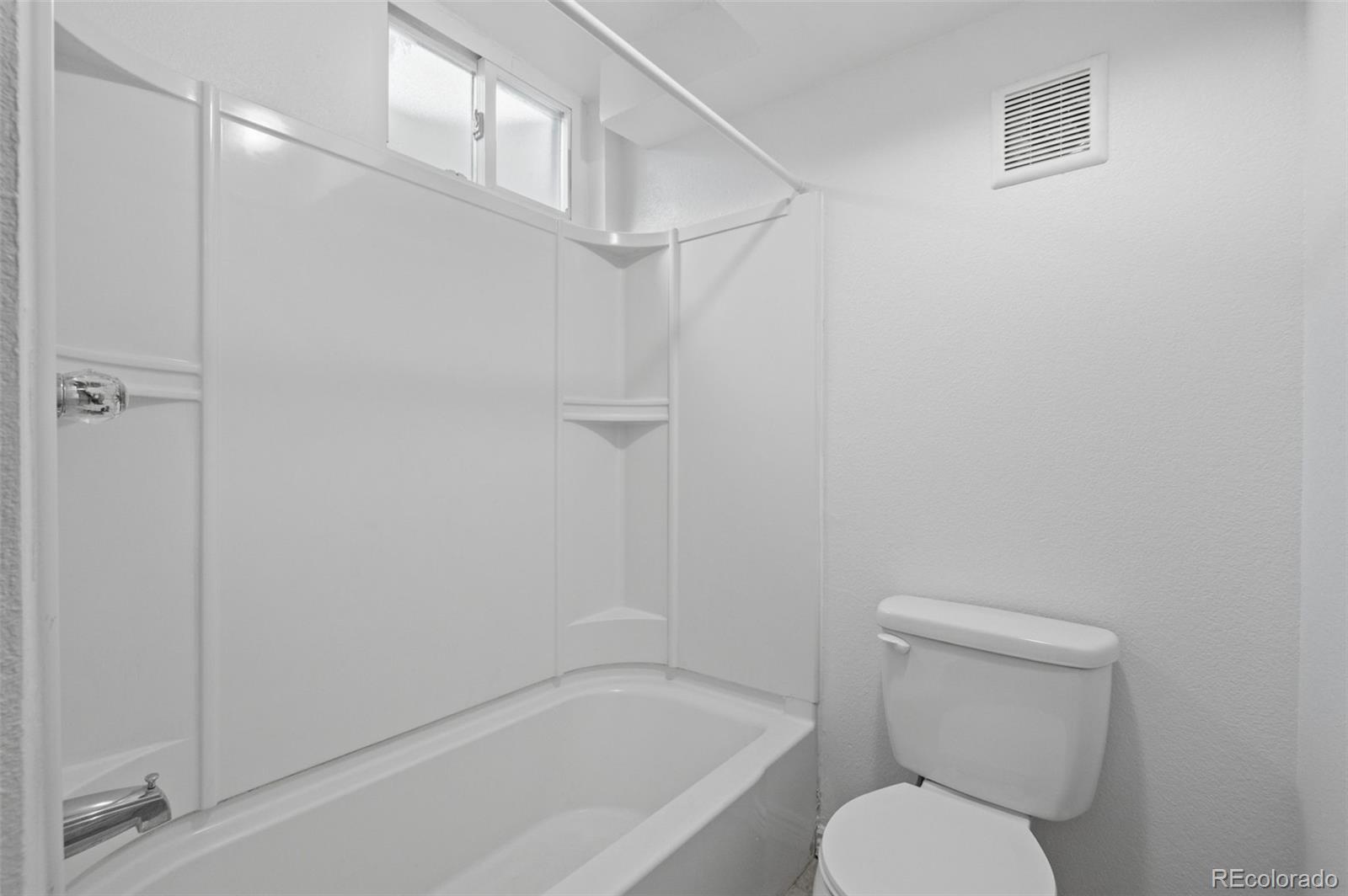 MLS Image #14 for 5544  zion court,denver, Colorado