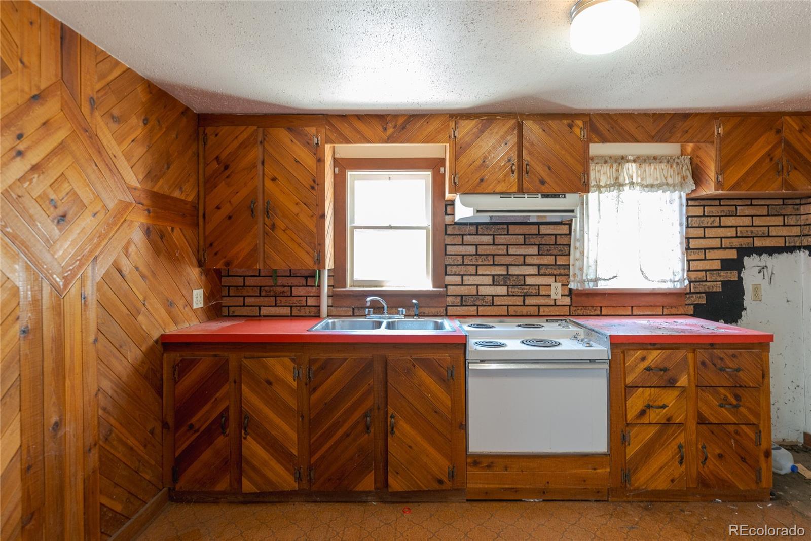 MLS Image #11 for 935 s lowell boulevard,denver, Colorado