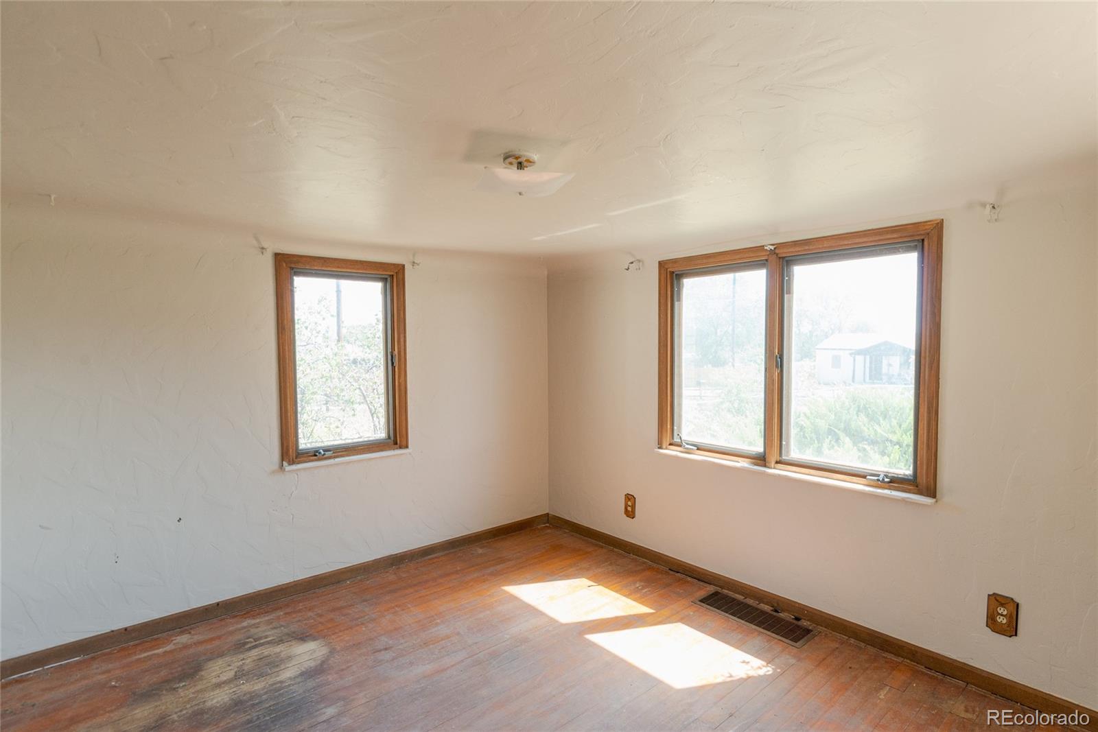 MLS Image #3 for 935 s lowell boulevard,denver, Colorado