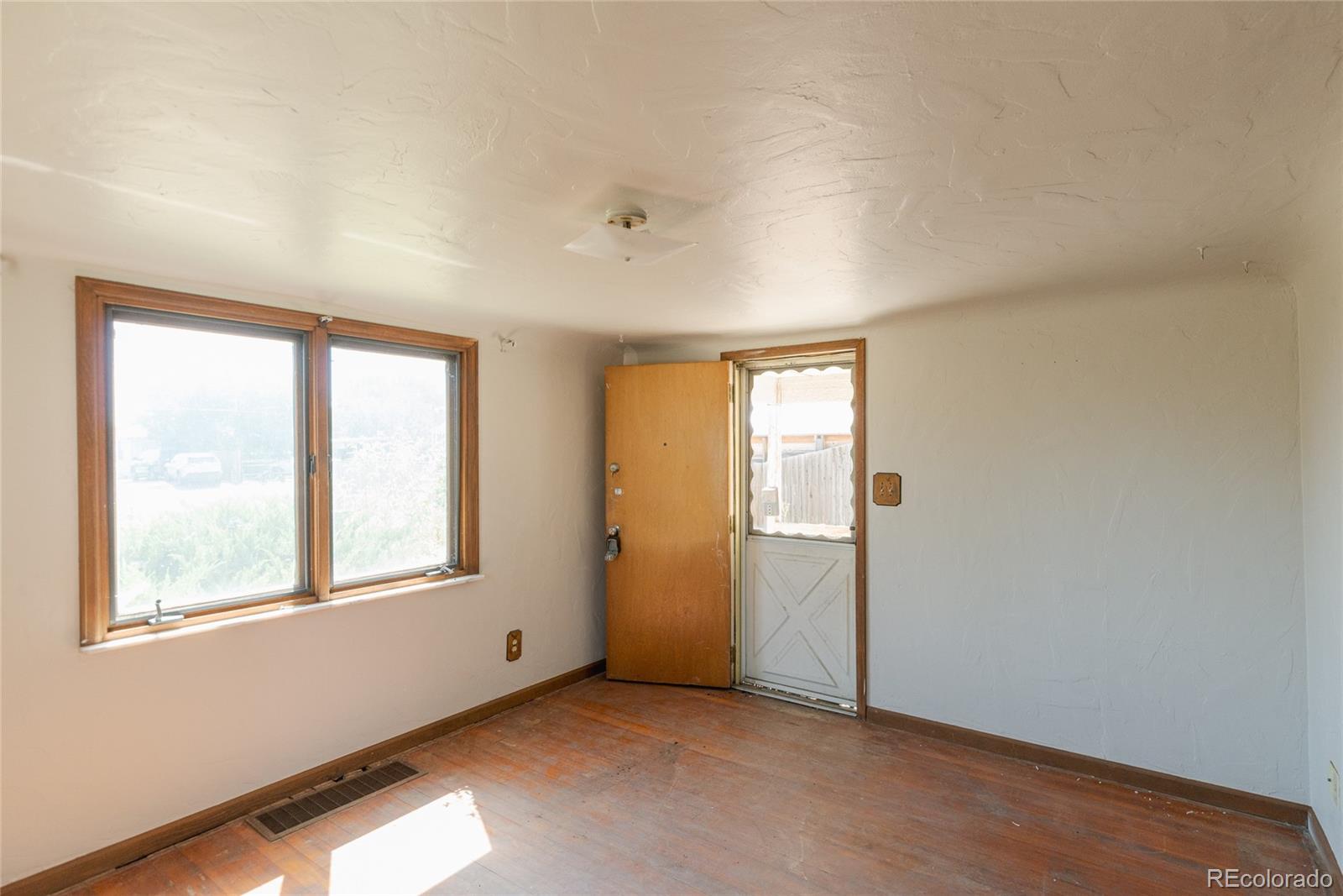 MLS Image #4 for 935 s lowell boulevard,denver, Colorado