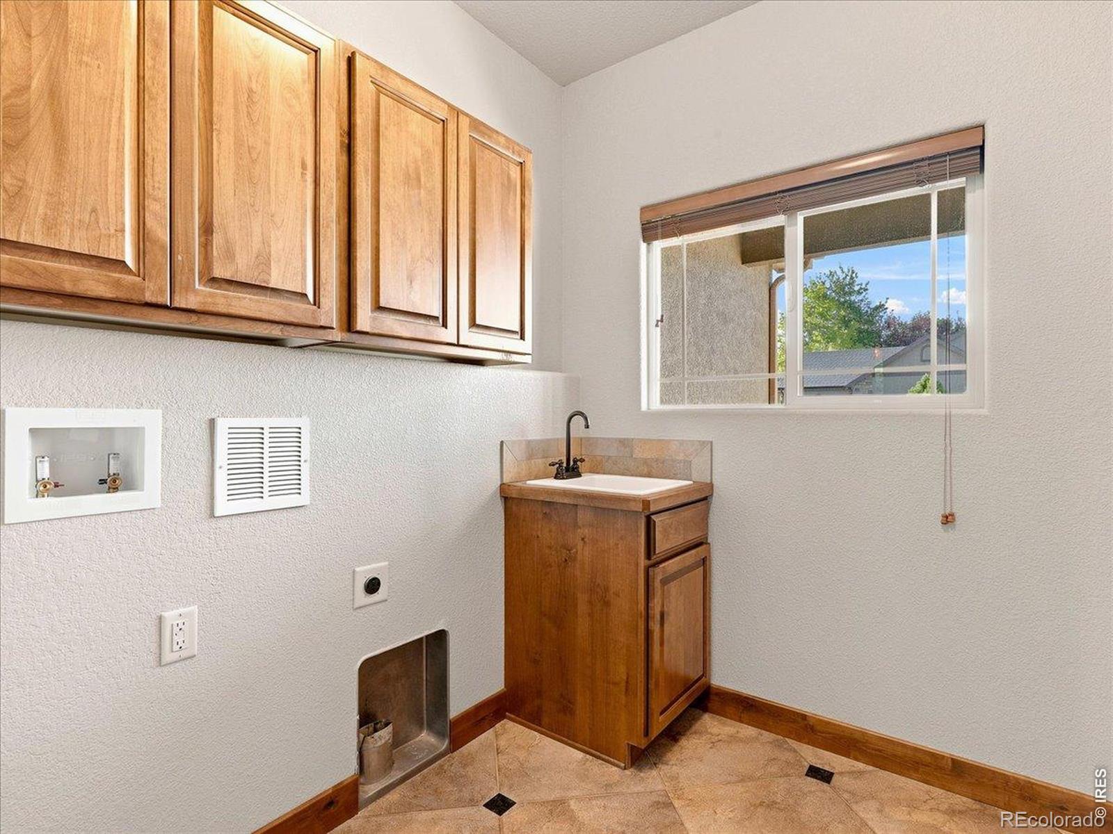 MLS Image #28 for 1510  tennessee street,loveland, Colorado