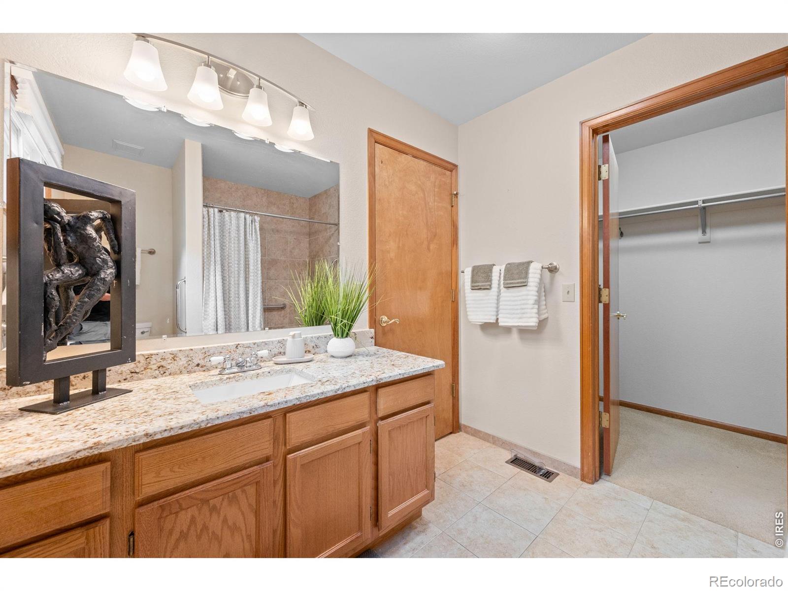 MLS Image #14 for 2675 s johnson circle,lakewood, Colorado