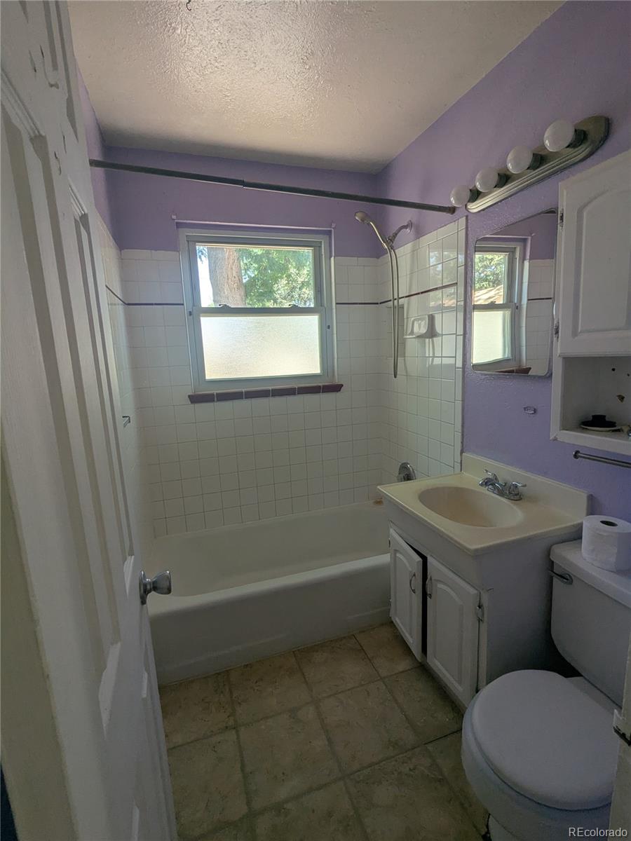MLS Image #20 for 1676 s wolcott court,denver, Colorado