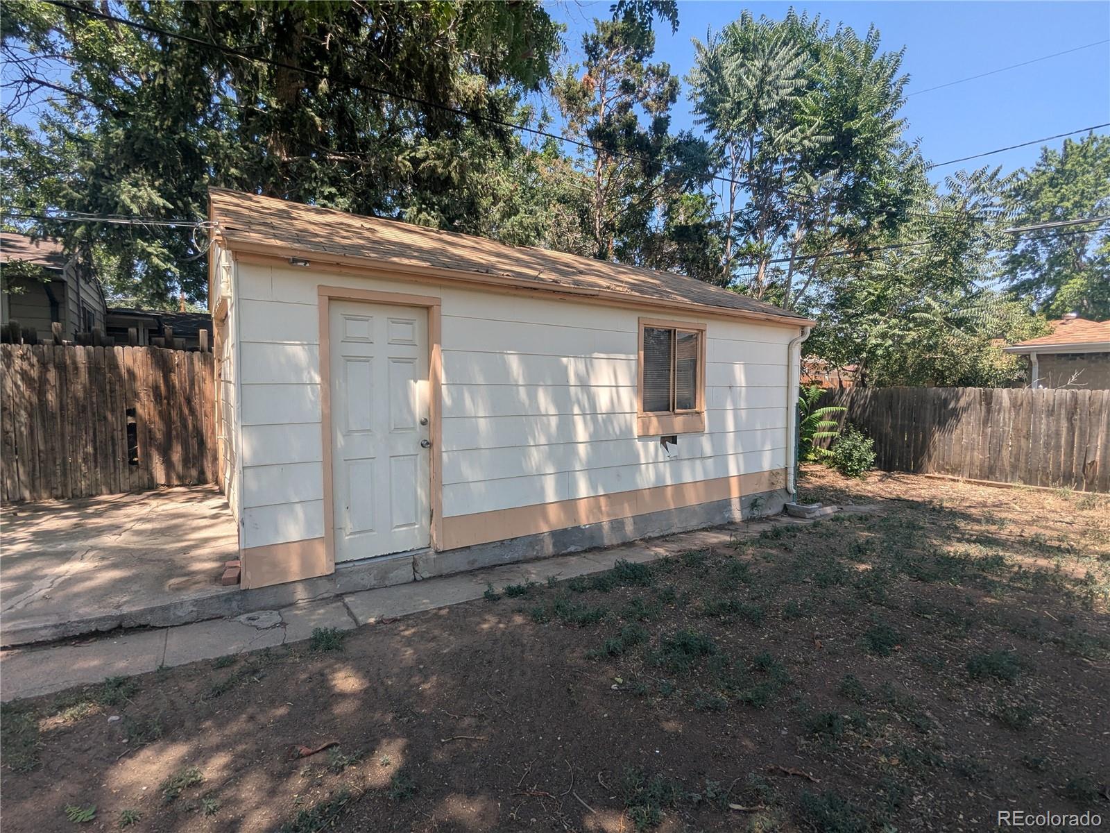 MLS Image #28 for 1676 s wolcott court,denver, Colorado