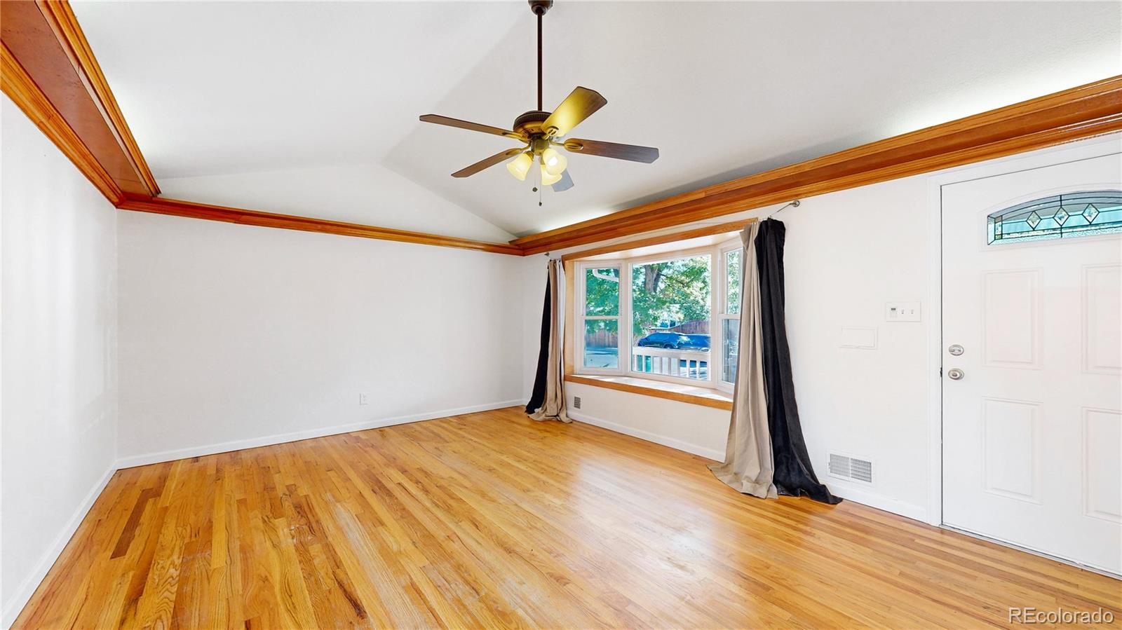 MLS Image #2 for 2603  billings street,aurora, Colorado