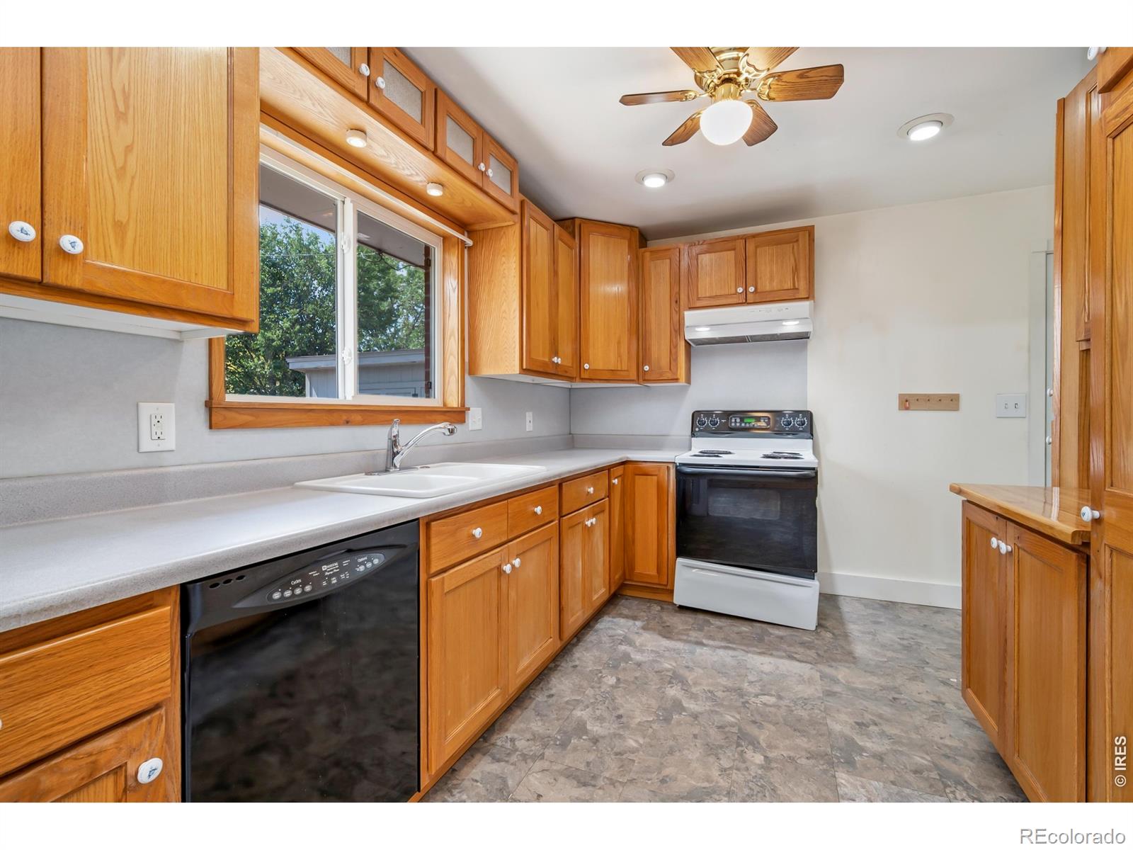 MLS Image #4 for 2643  15th avenue,greeley, Colorado