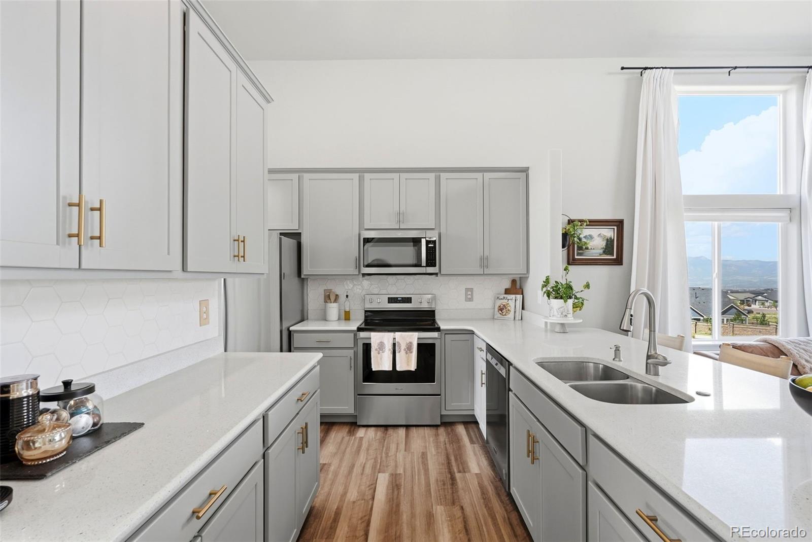 MLS Image #10 for 10460  wrangell circle,colorado springs, Colorado