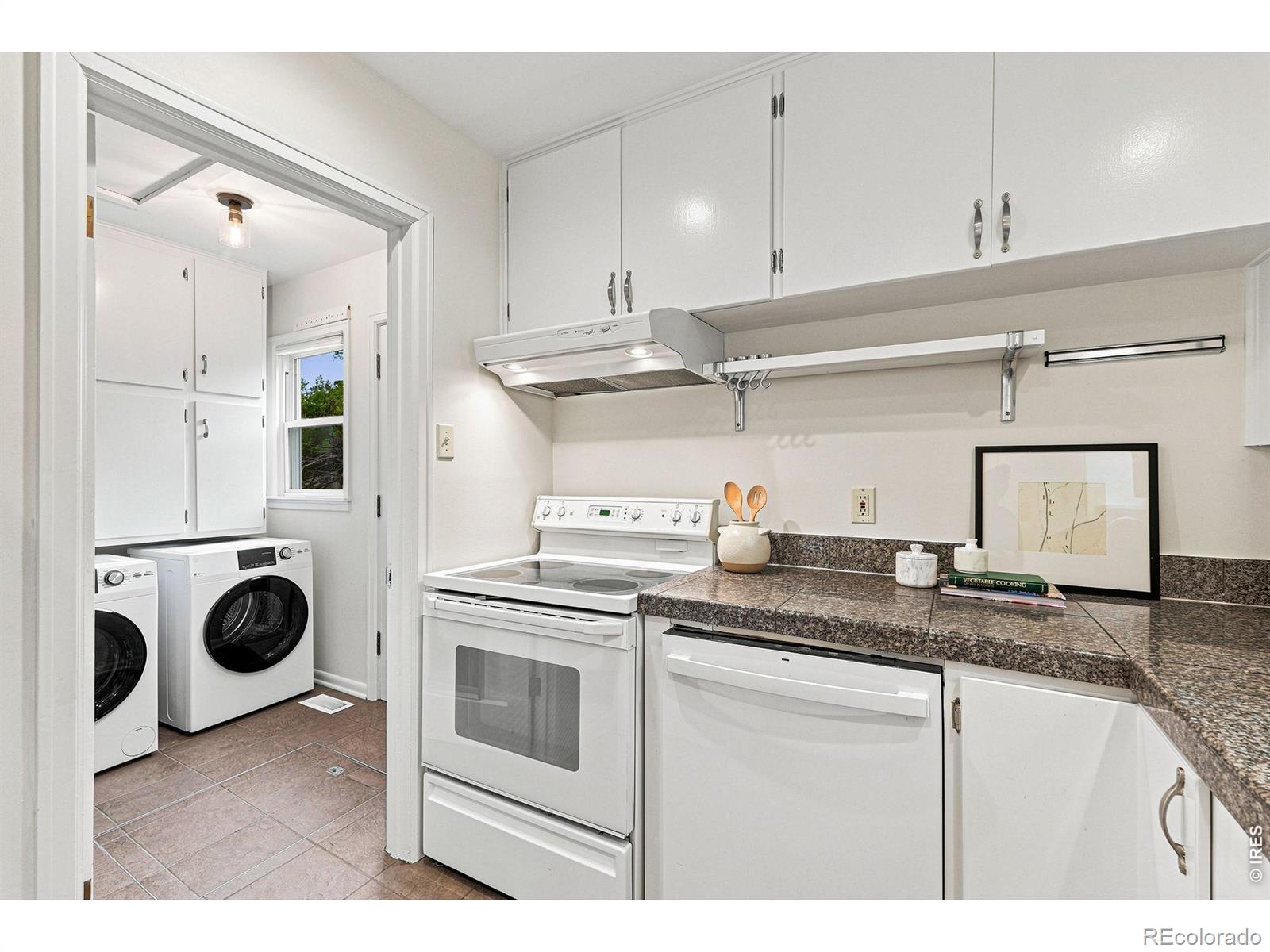 MLS Image #17 for 1574  north street,boulder, Colorado