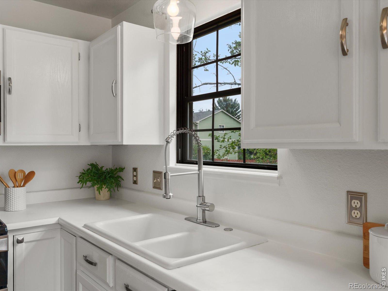 MLS Image #10 for 2301 n shore drive,longmont, Colorado