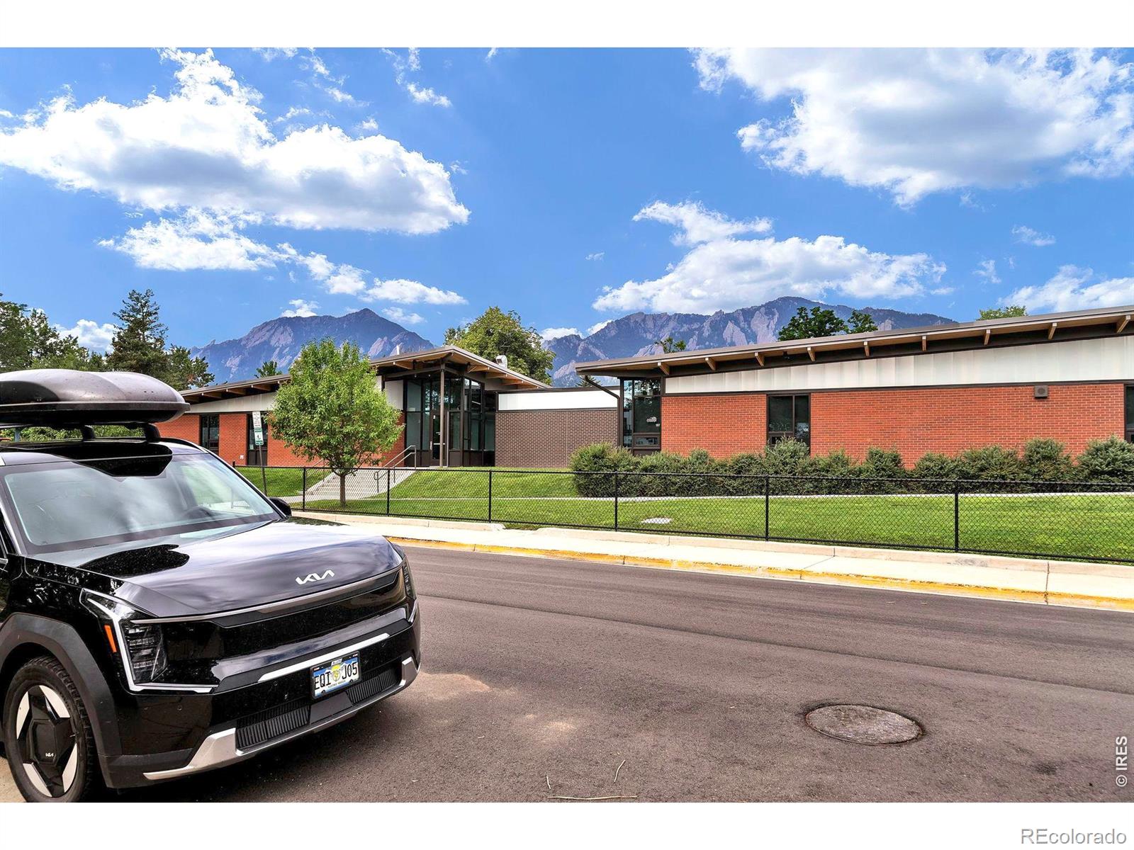 MLS Image #23 for 60 s 31st street,boulder, Colorado
