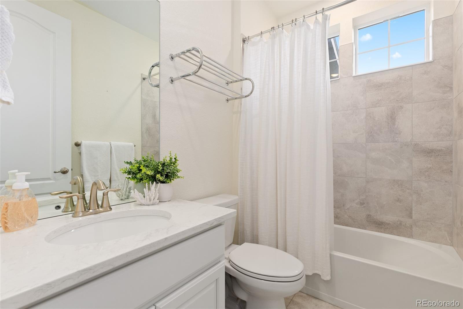 MLS Image #16 for 908  gilpin circle,erie, Colorado
