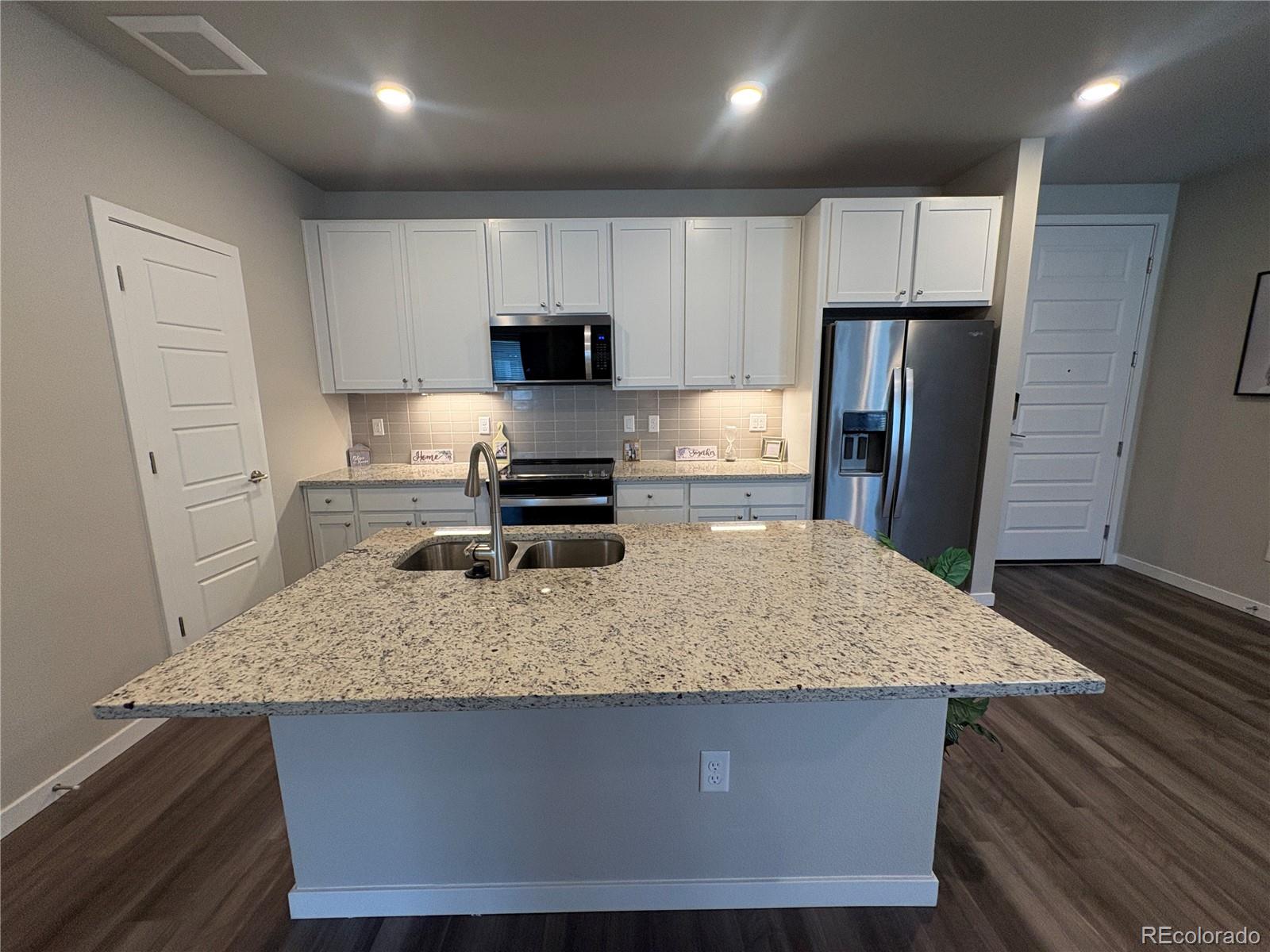 MLS Image #3 for 9291  twenty mile road 207,parker, Colorado