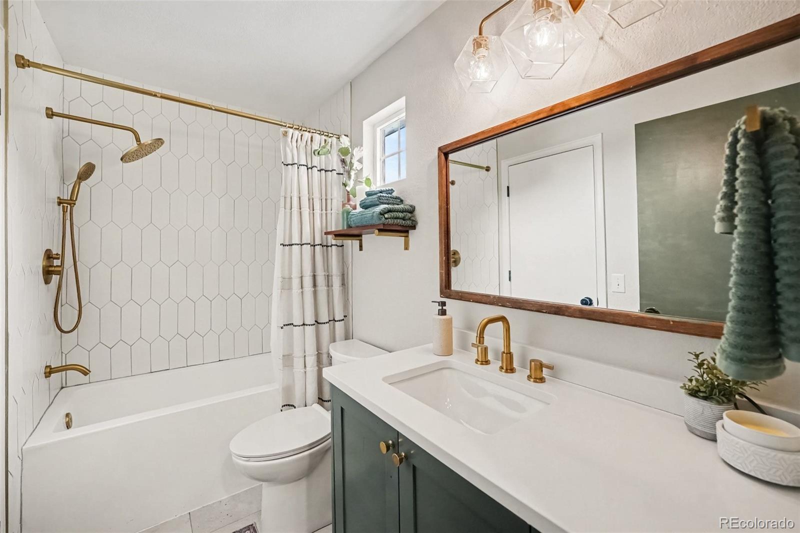 MLS Image #11 for 5925 w long drive,littleton, Colorado