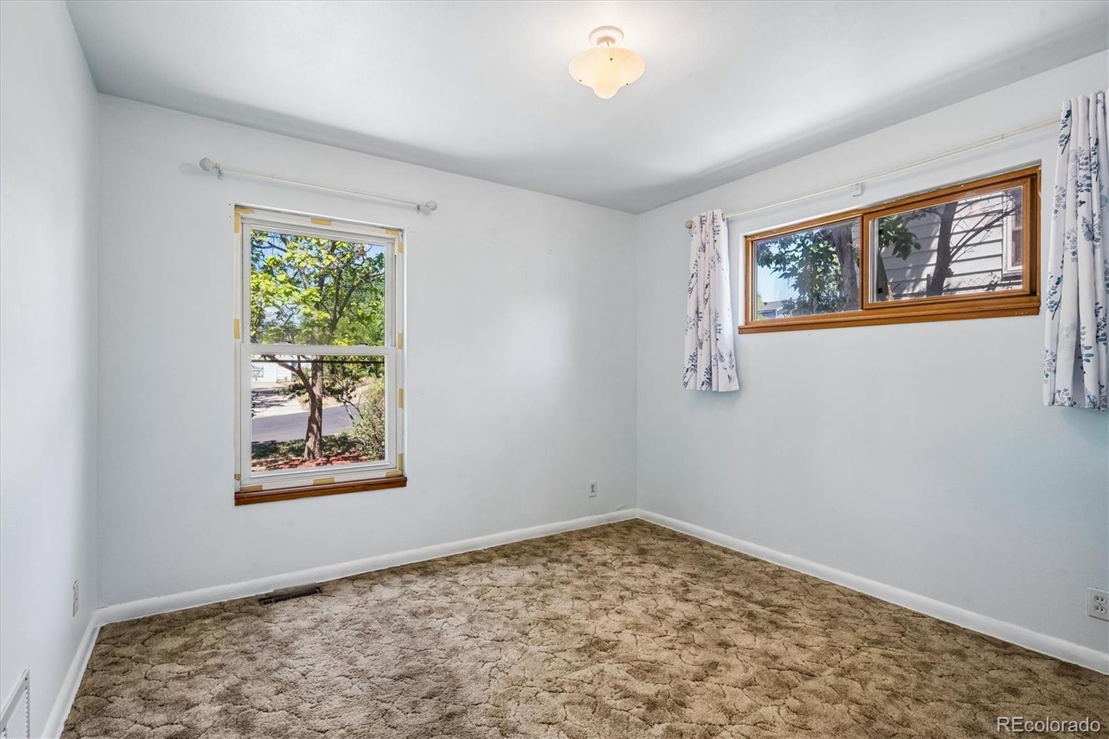 MLS Image #17 for 240  stuart street,denver, Colorado