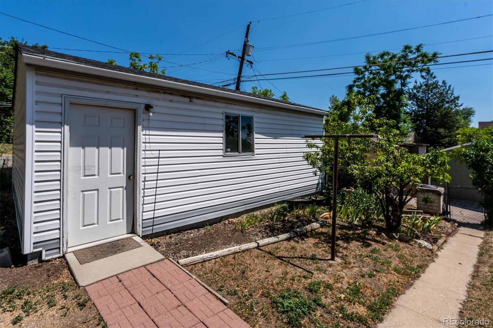 MLS Image #26 for 240  stuart street,denver, Colorado
