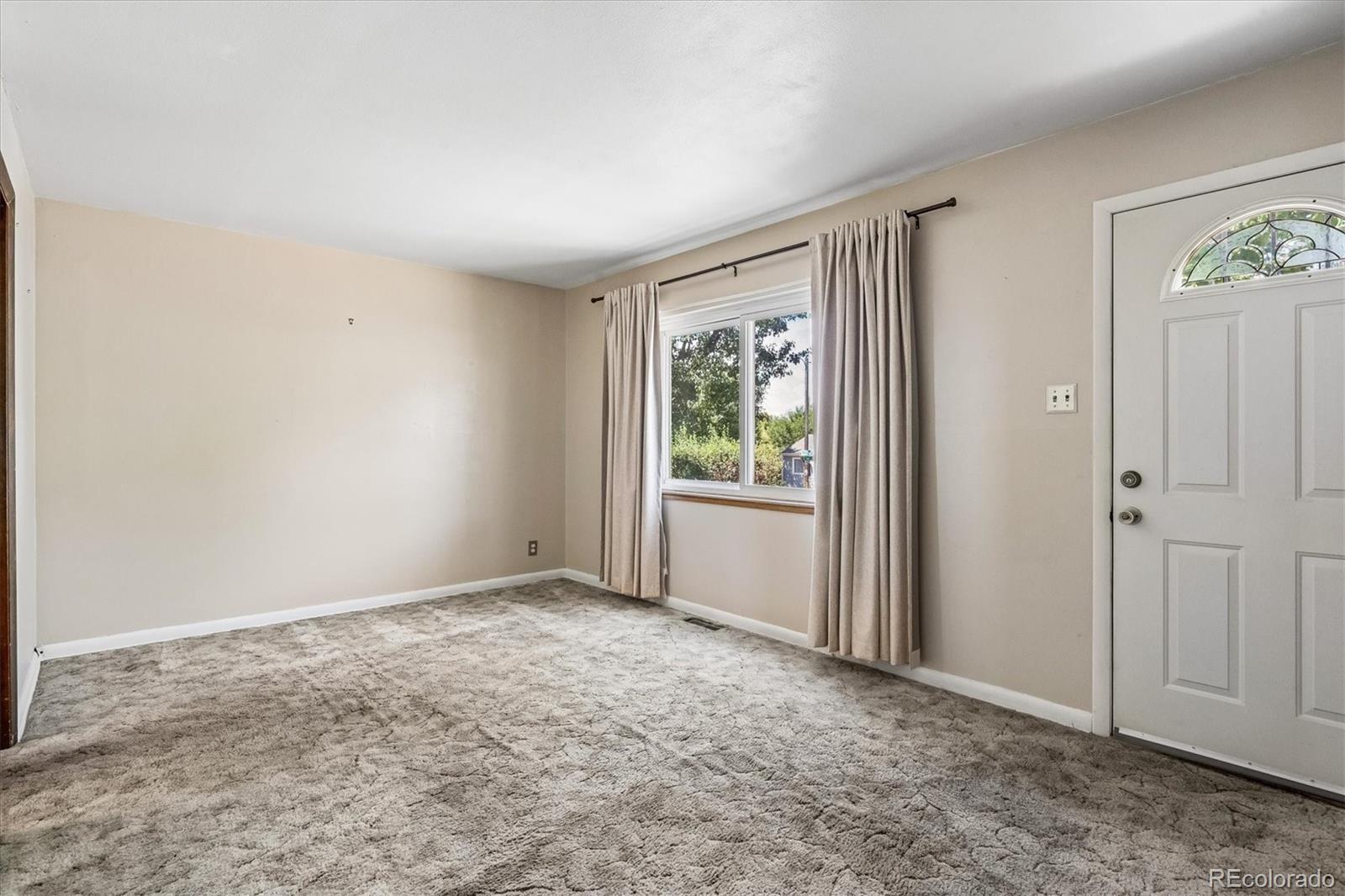 MLS Image #6 for 240  stuart street,denver, Colorado