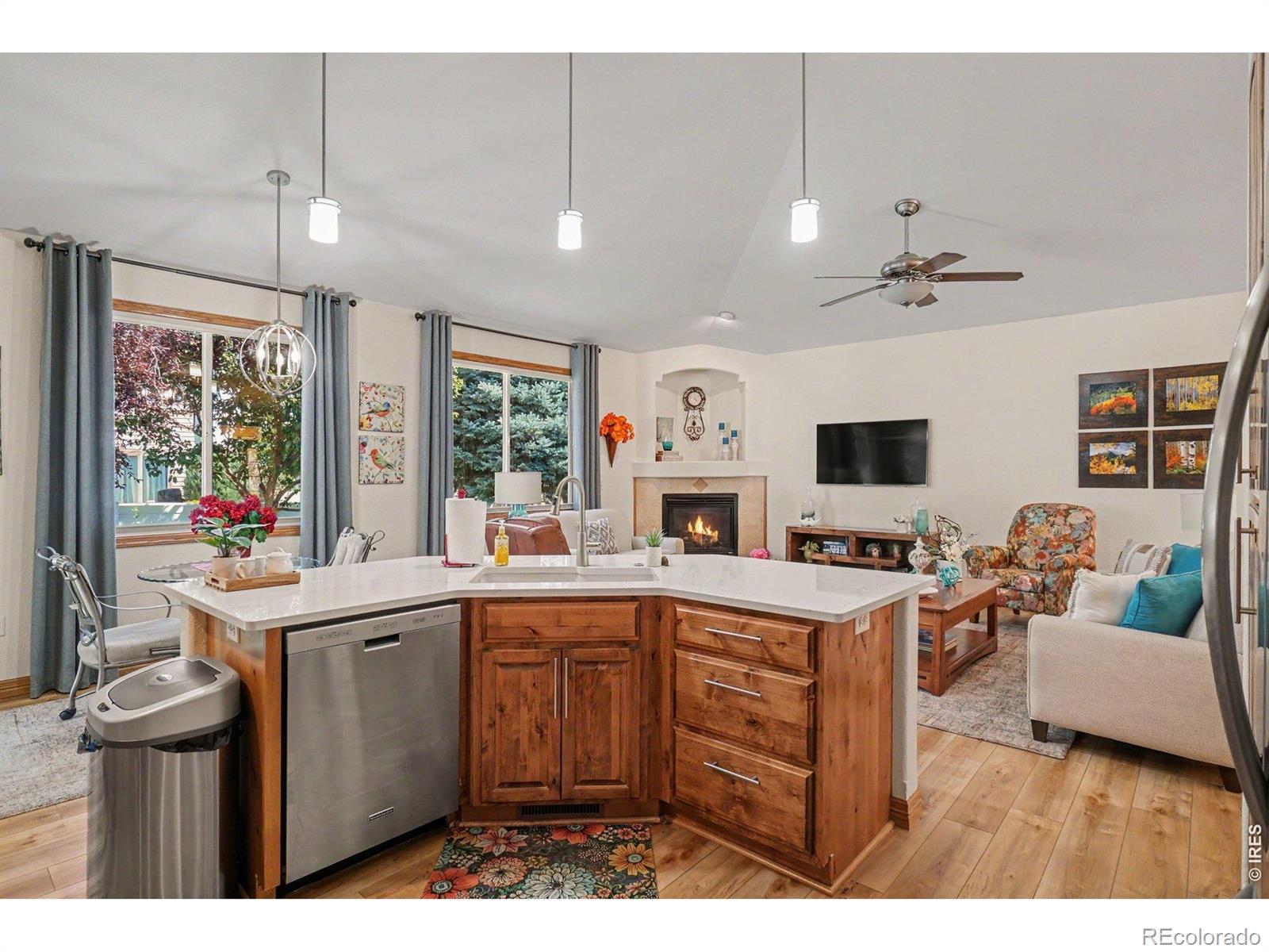 MLS Image #14 for 1505  farmland street,loveland, Colorado