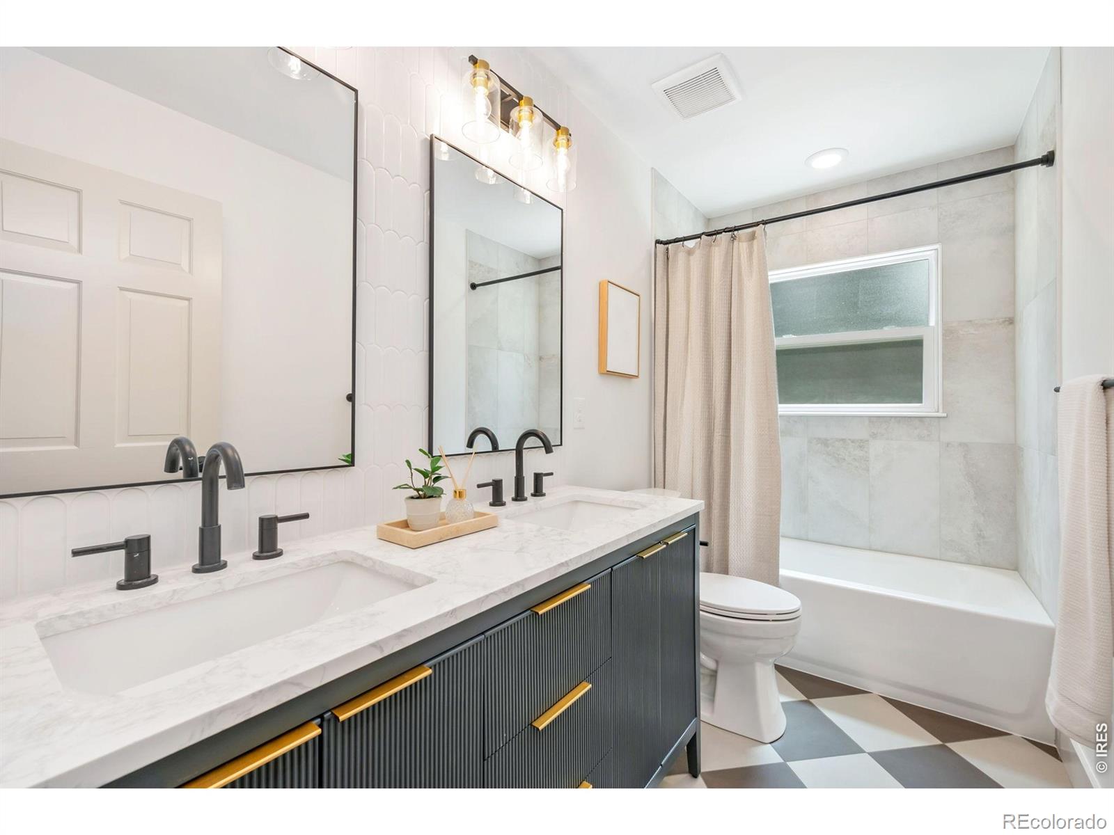 MLS Image #22 for 4100  mount vernon court,fort collins, Colorado