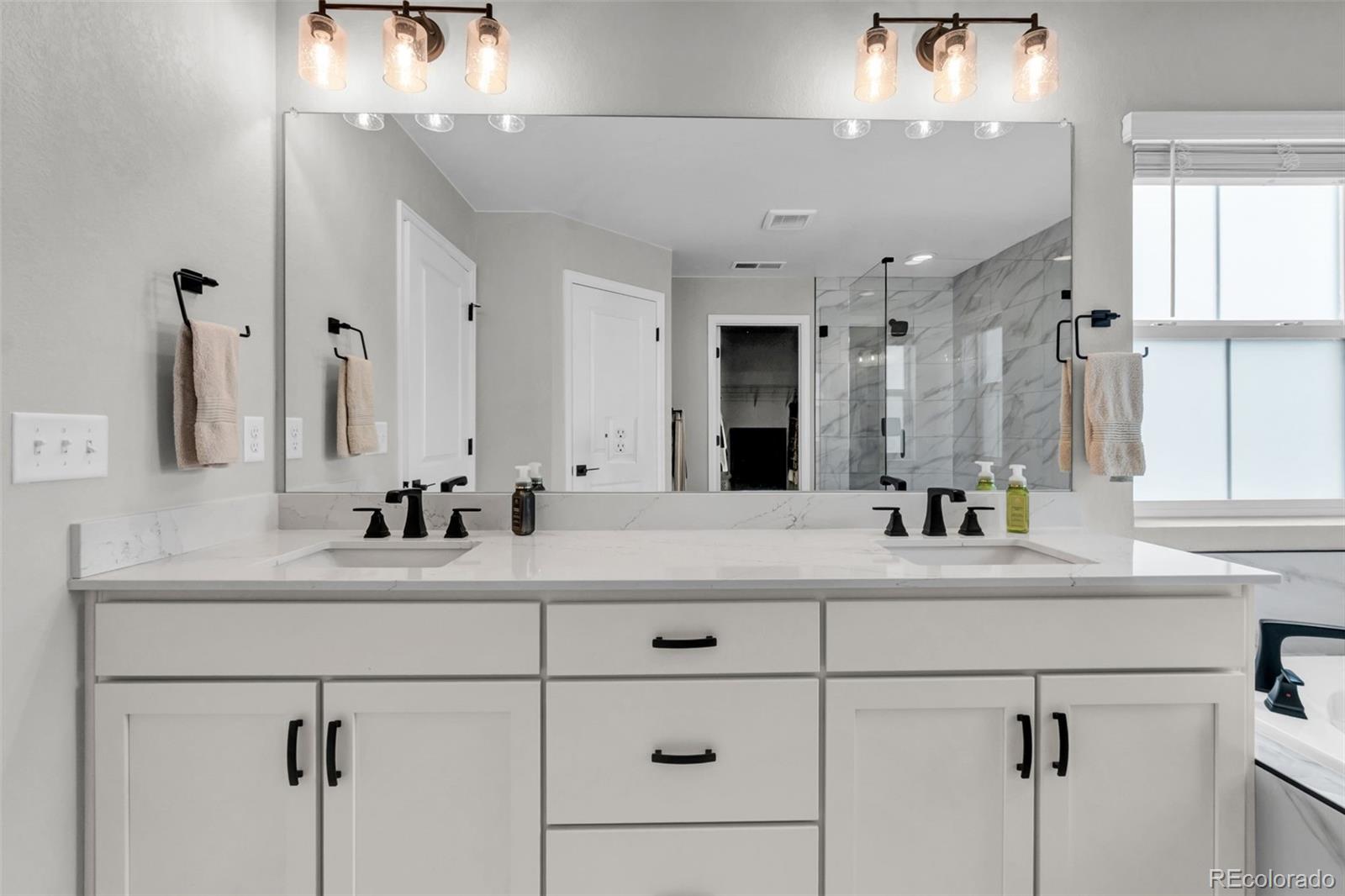 MLS Image #20 for 5534  riverbend avenue,longmont, Colorado
