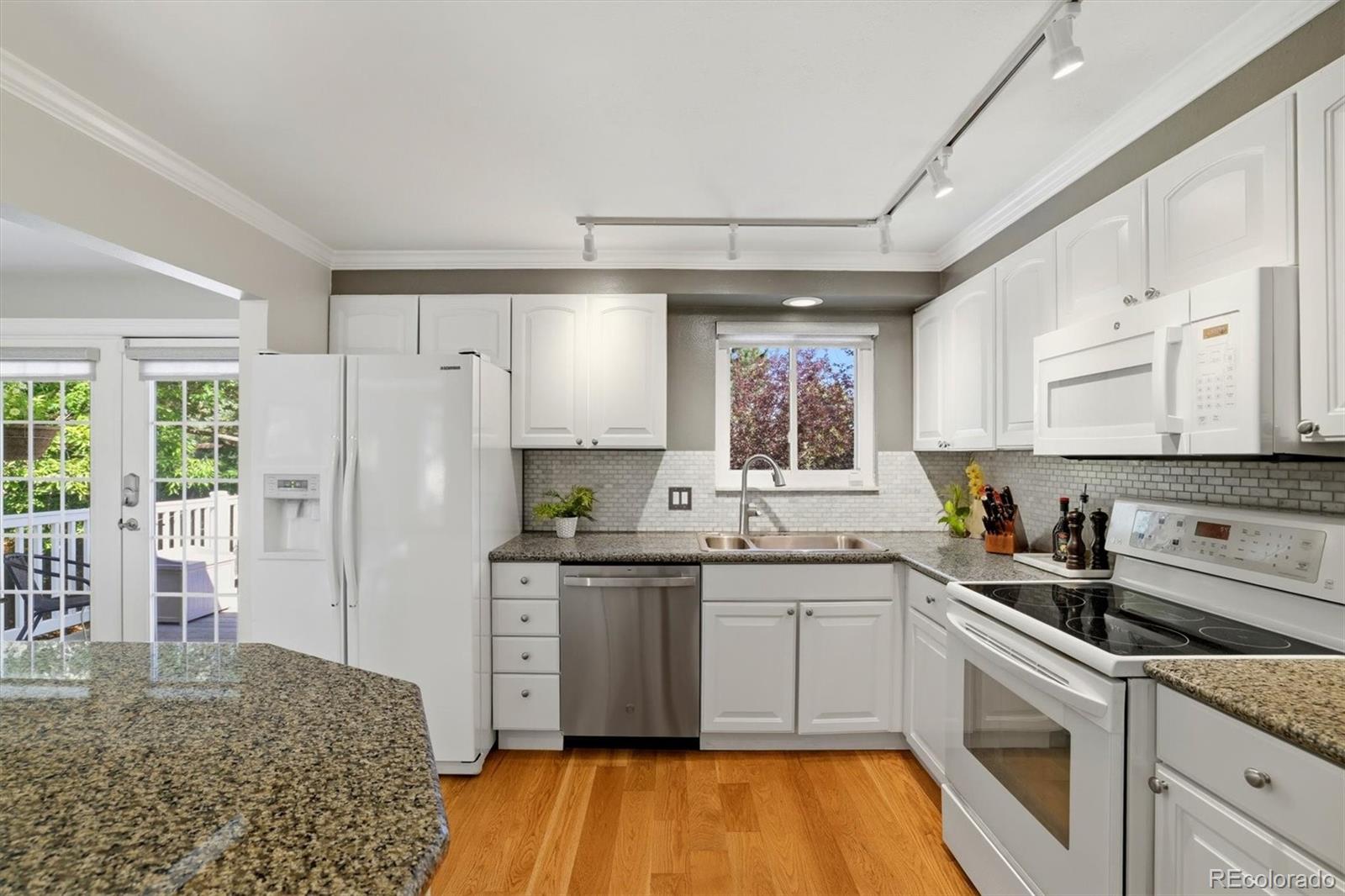 MLS Image #8 for 9387 w iowa circle,lakewood, Colorado
