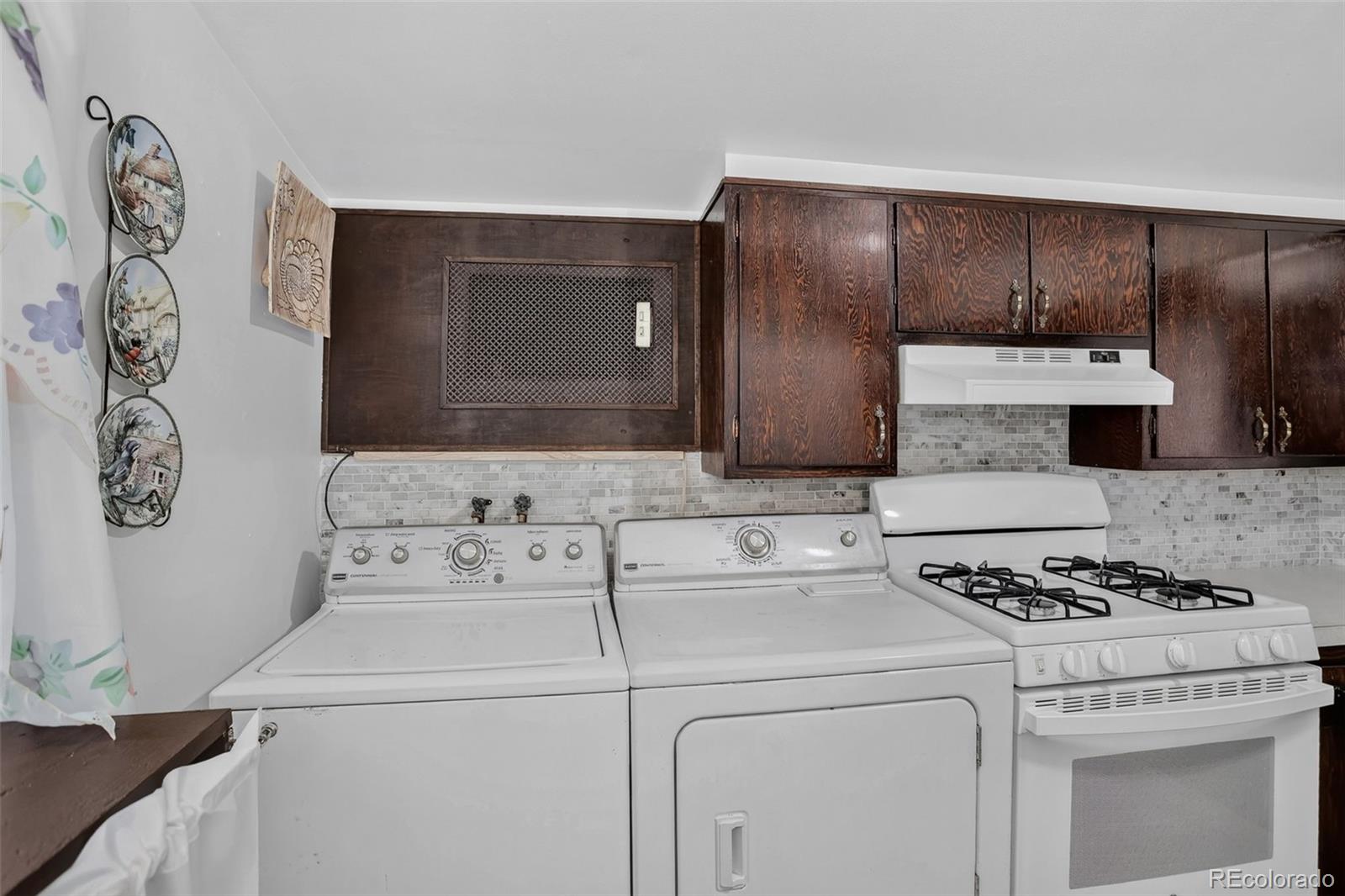 MLS Image #15 for 916 w 9th avenue,denver, Colorado