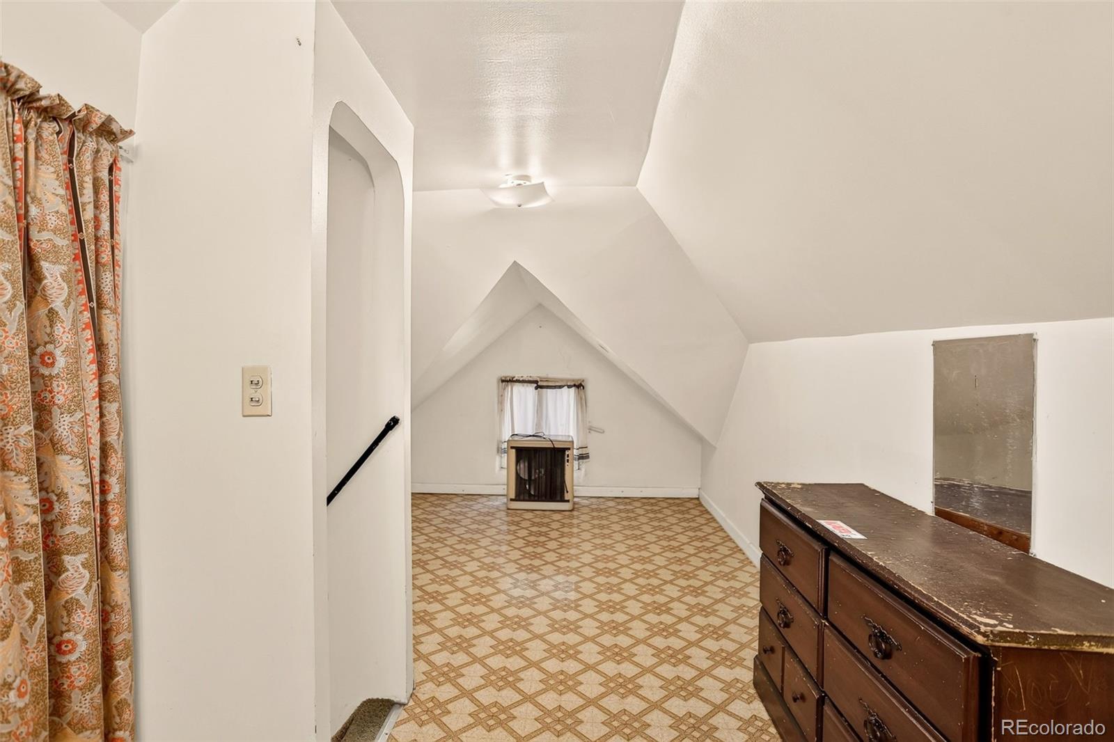 MLS Image #21 for 916 w 9th avenue,denver, Colorado
