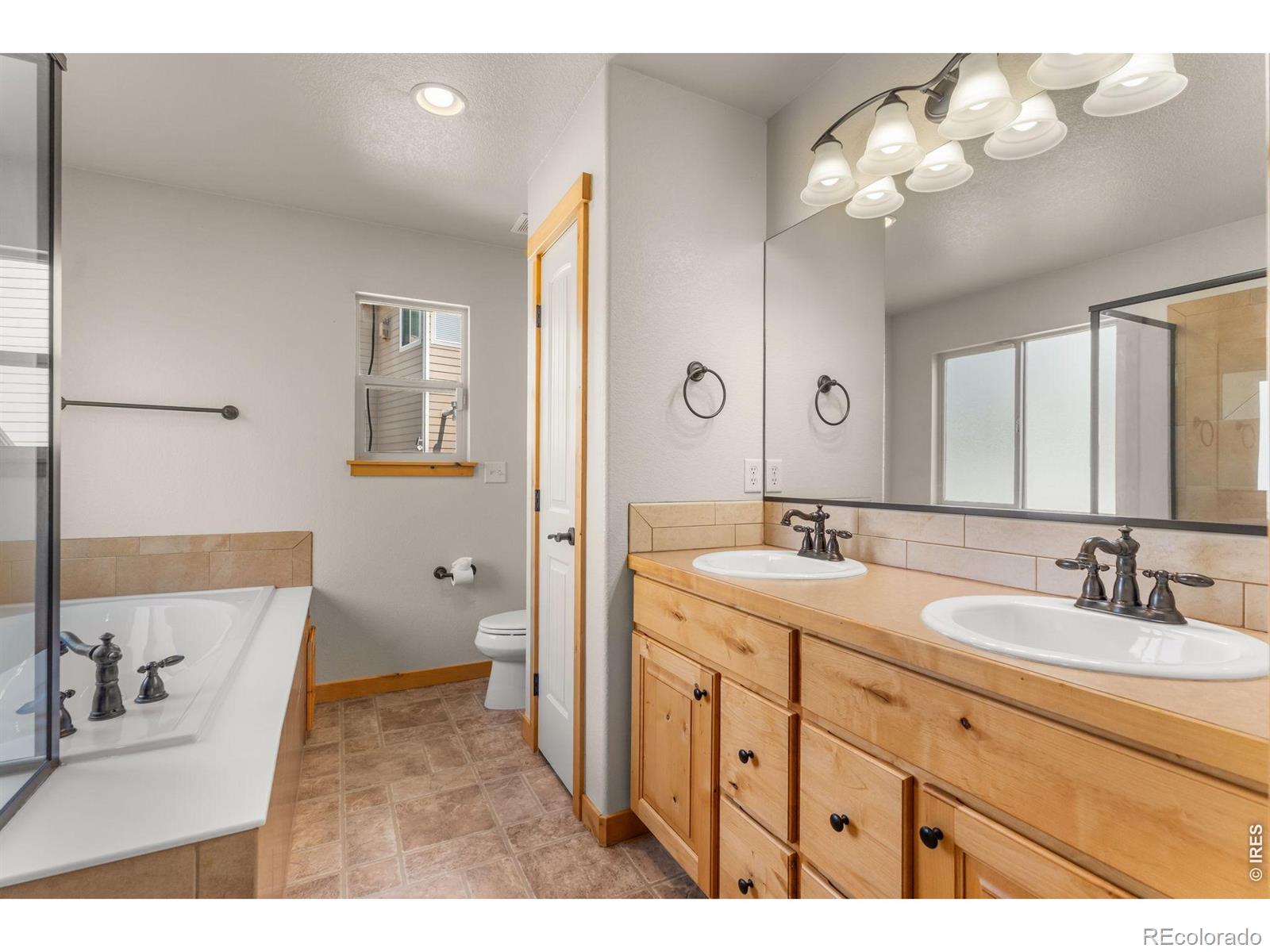 MLS Image #14 for 410  saratoga way,windsor, Colorado