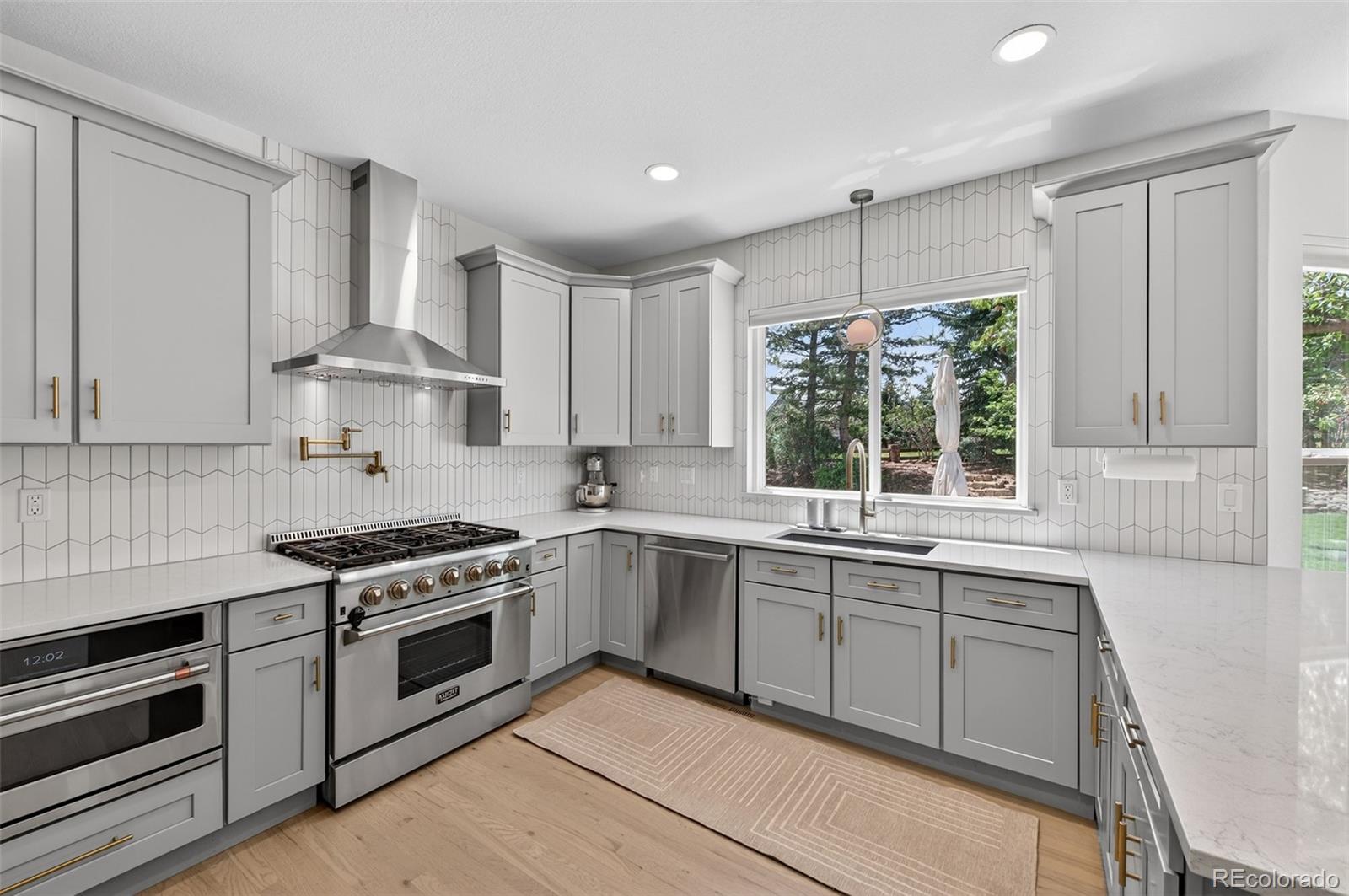 MLS Image #11 for 2  holly oak ,littleton, Colorado