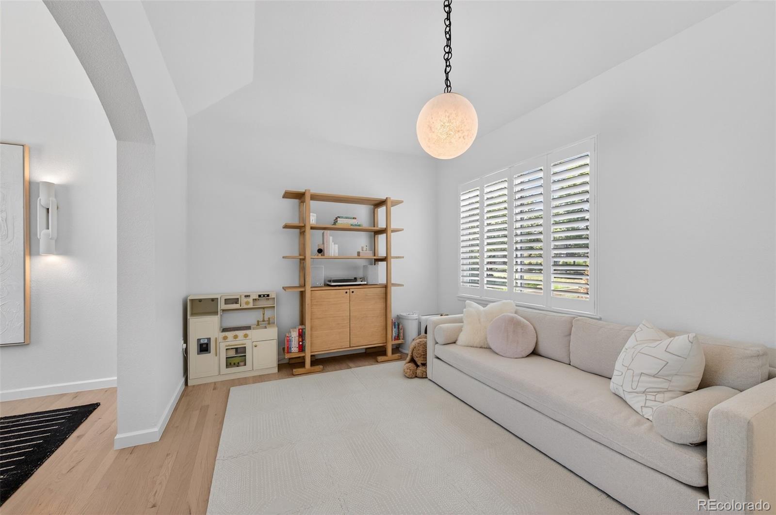 MLS Image #8 for 2  holly oak ,littleton, Colorado