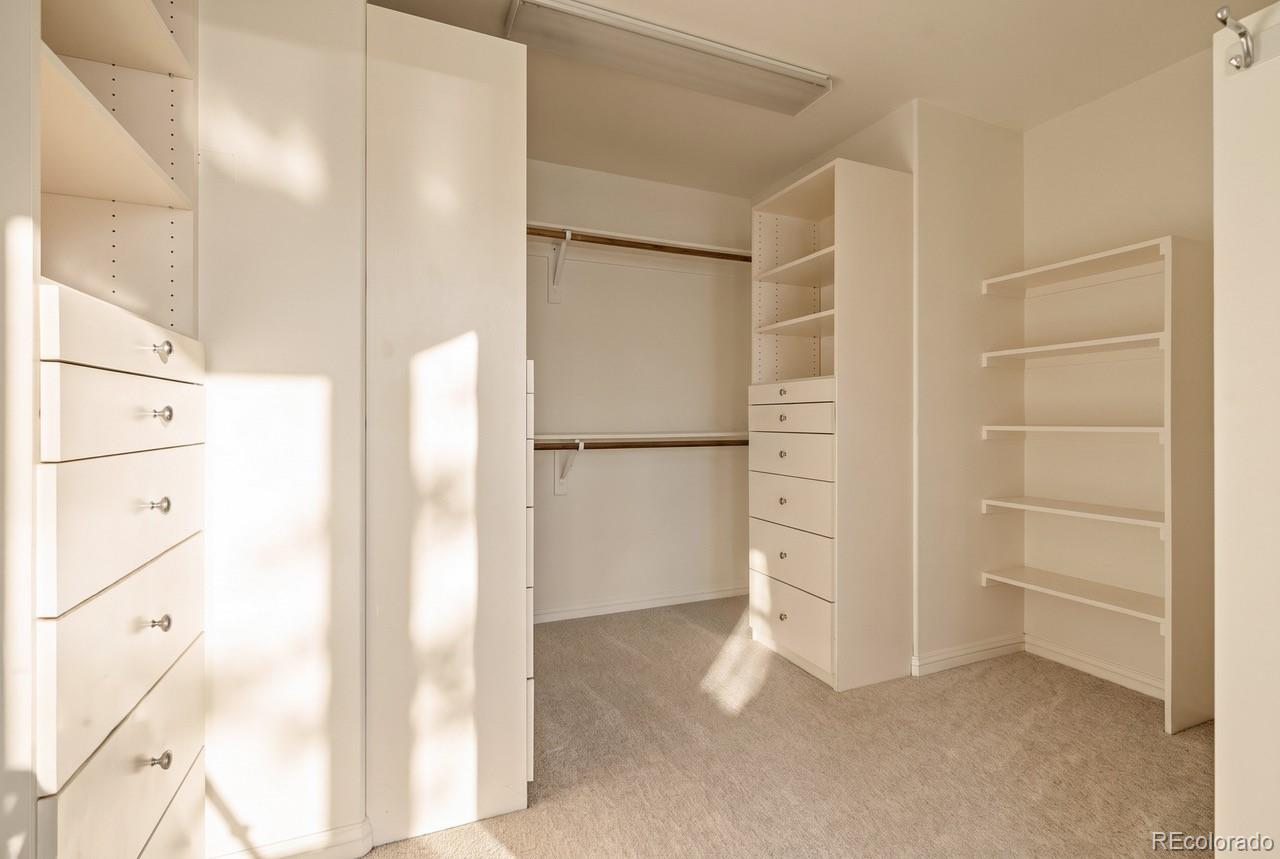 MLS Image #13 for 8968 e 25th drive,denver, Colorado