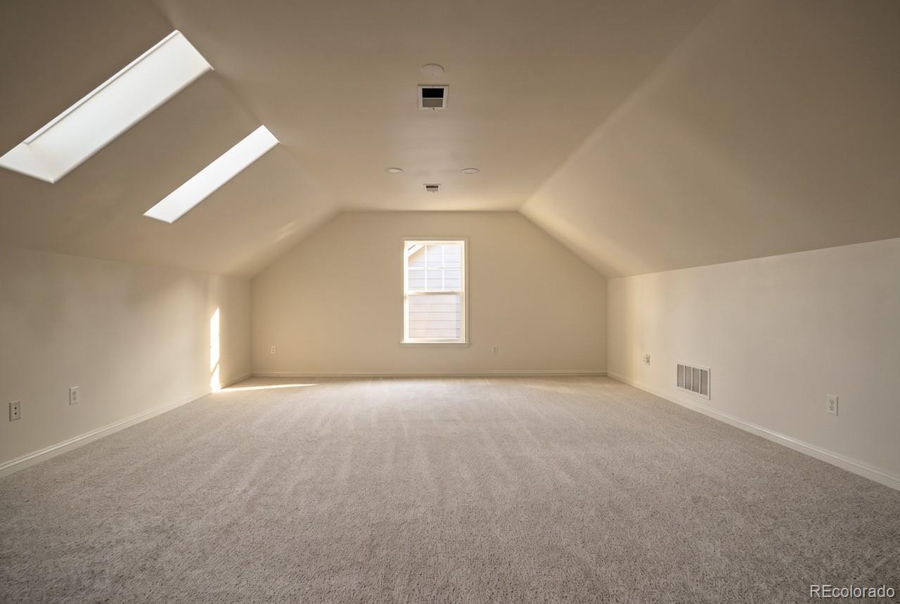 MLS Image #15 for 8968 e 25th drive,denver, Colorado